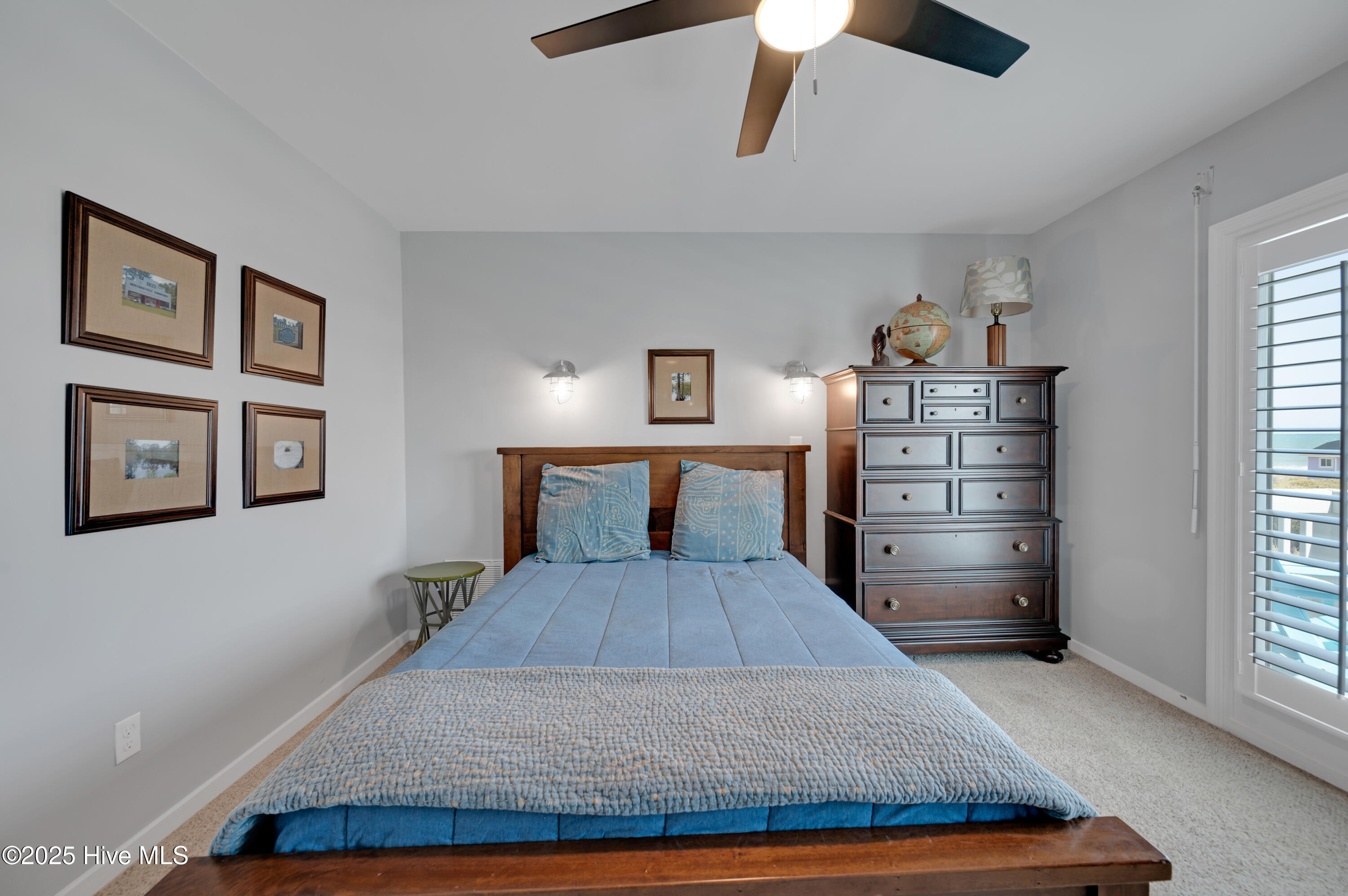 100498545 | Photo 48