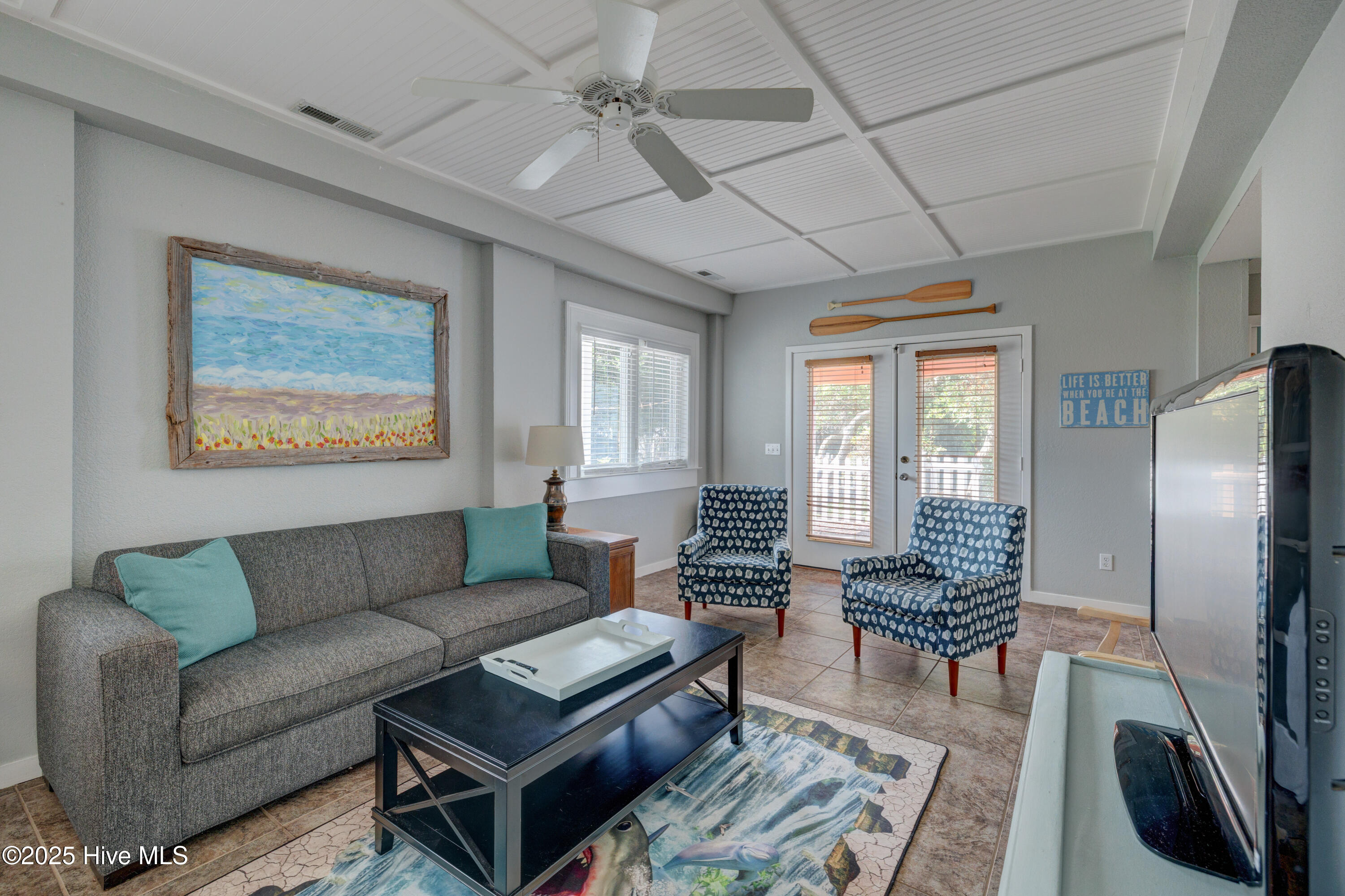 100515137 | Photo 33