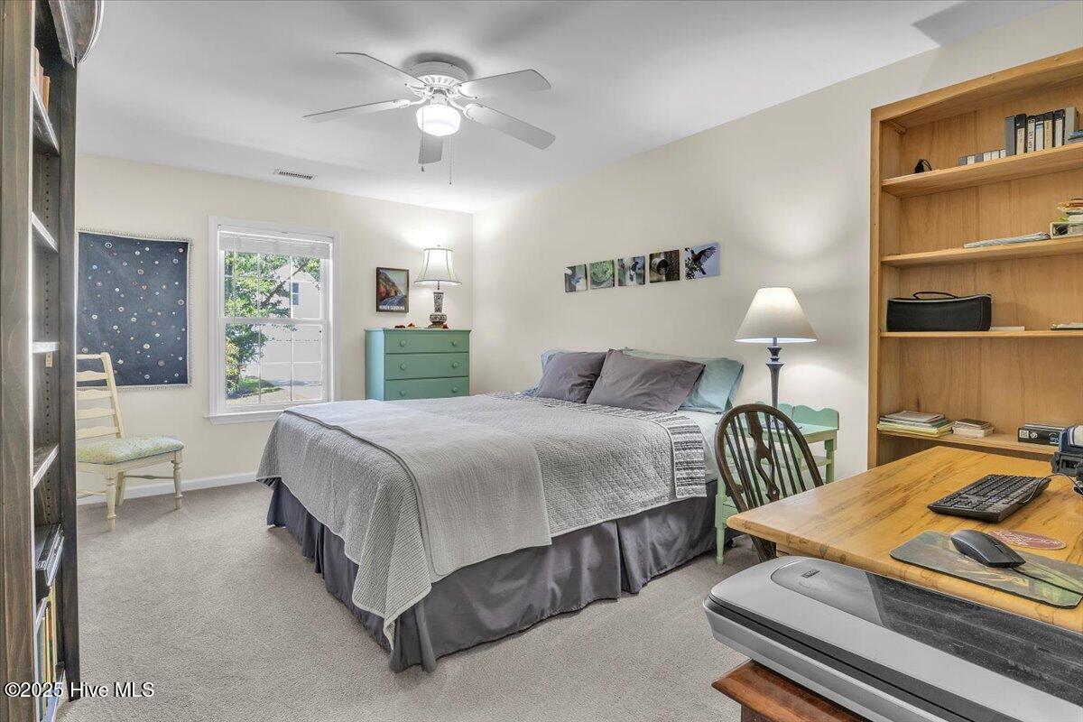 100536639 | Photo 33