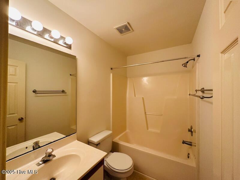 100511812 | Photo 27