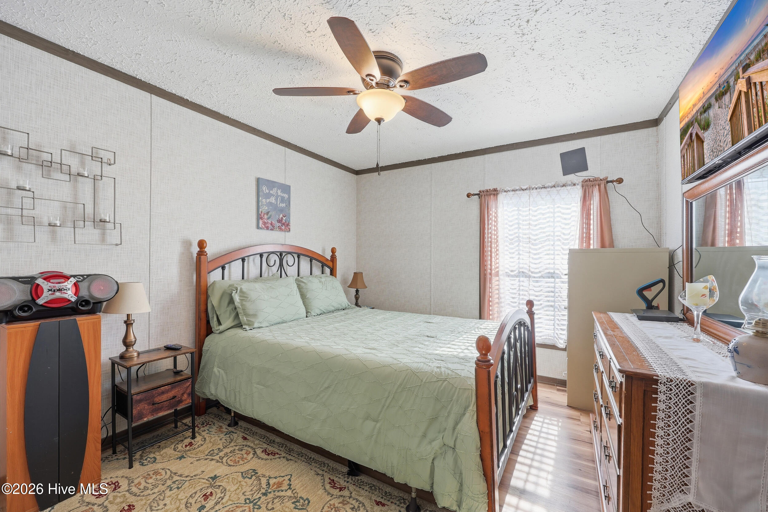 100567202 | Photo 21