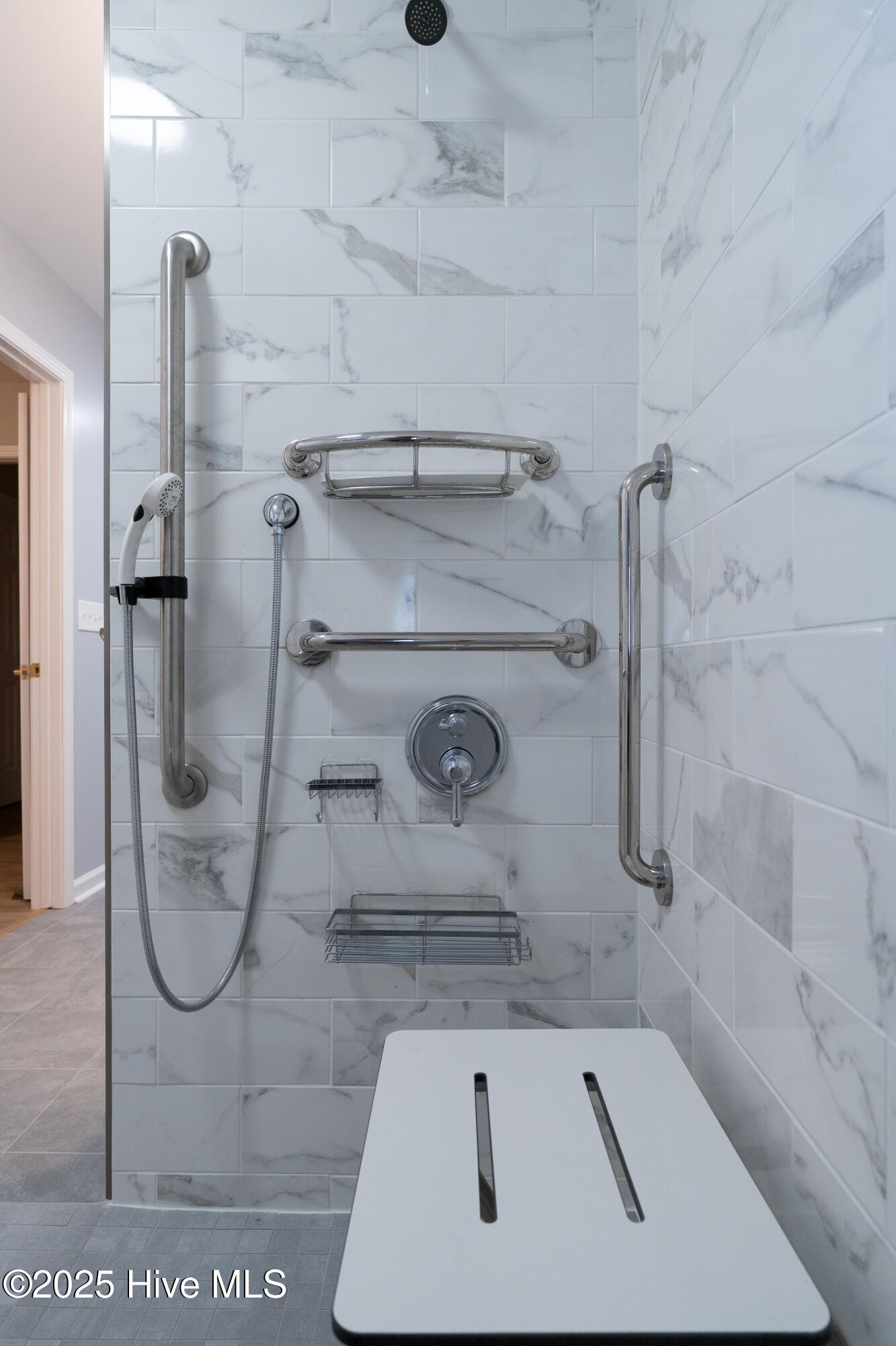 100545454 | Photo 19