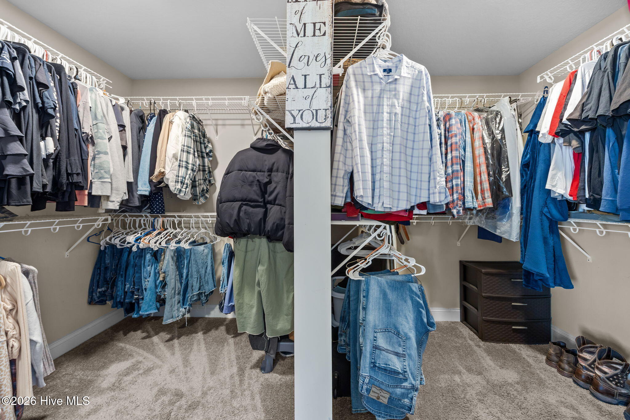 100551415 | Photo 34