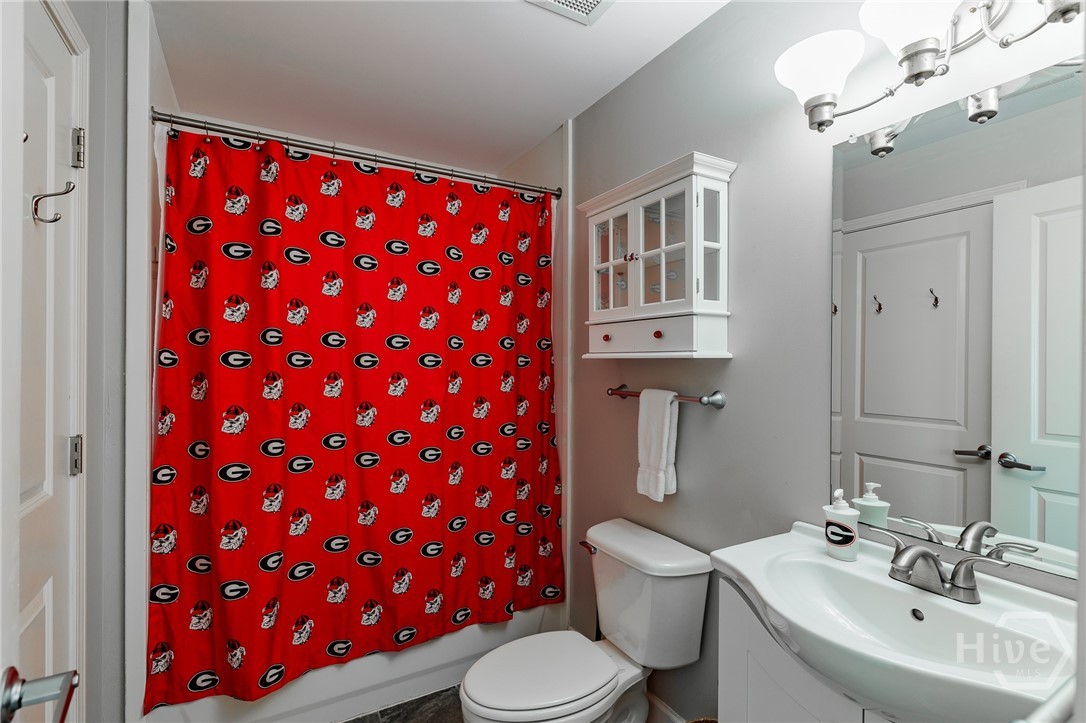 250 W Broad Street 615