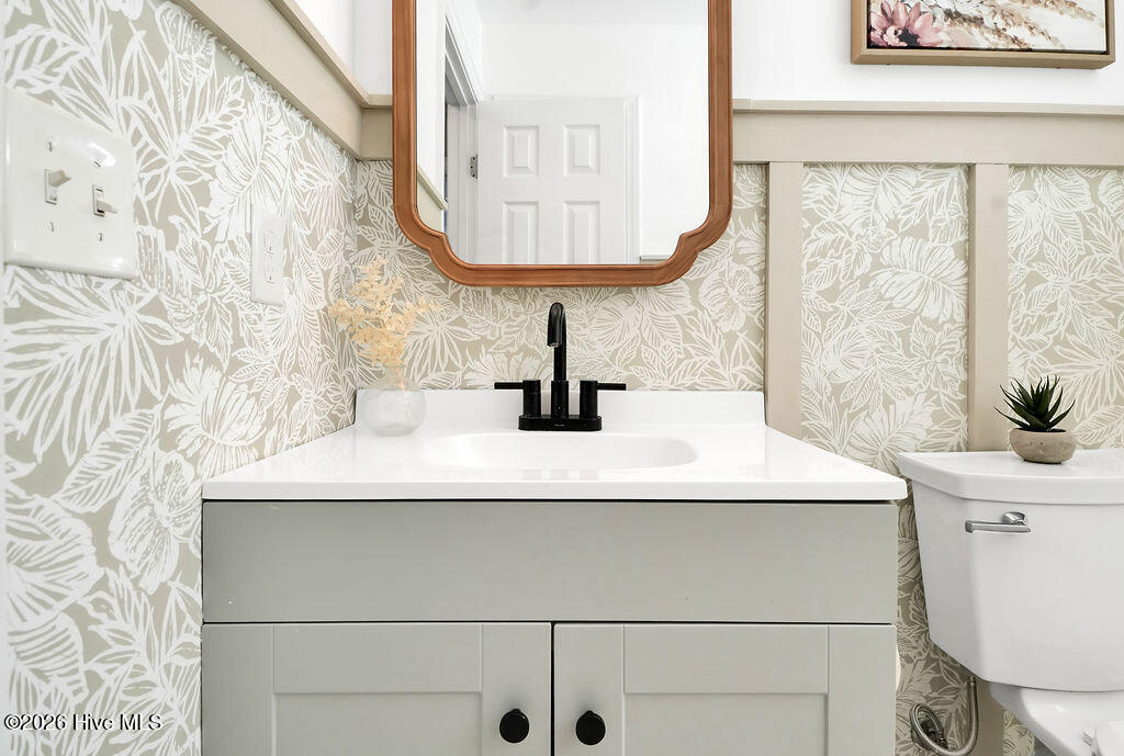 100550972 | Photo 21