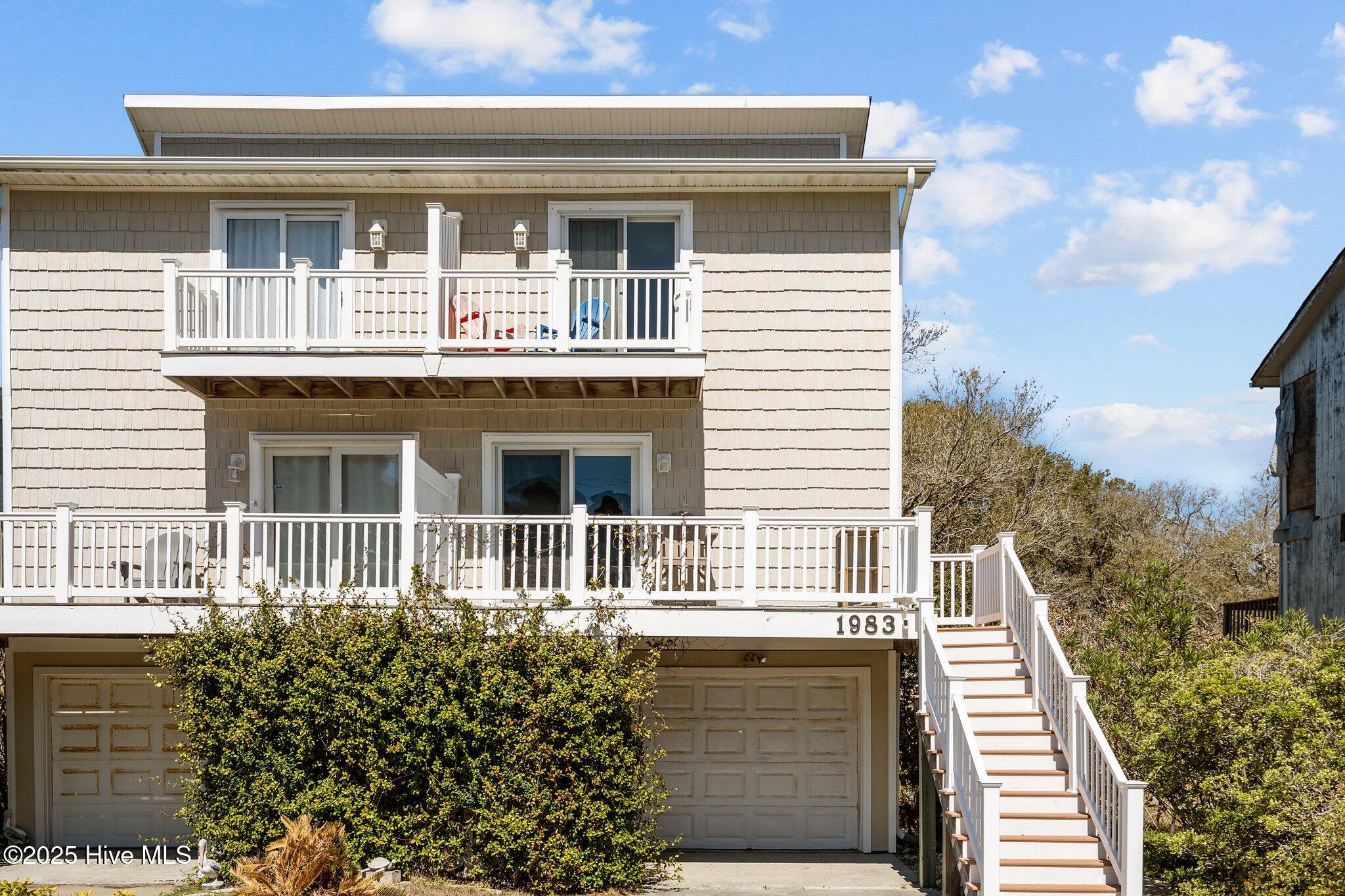 100497949 | Photo 25