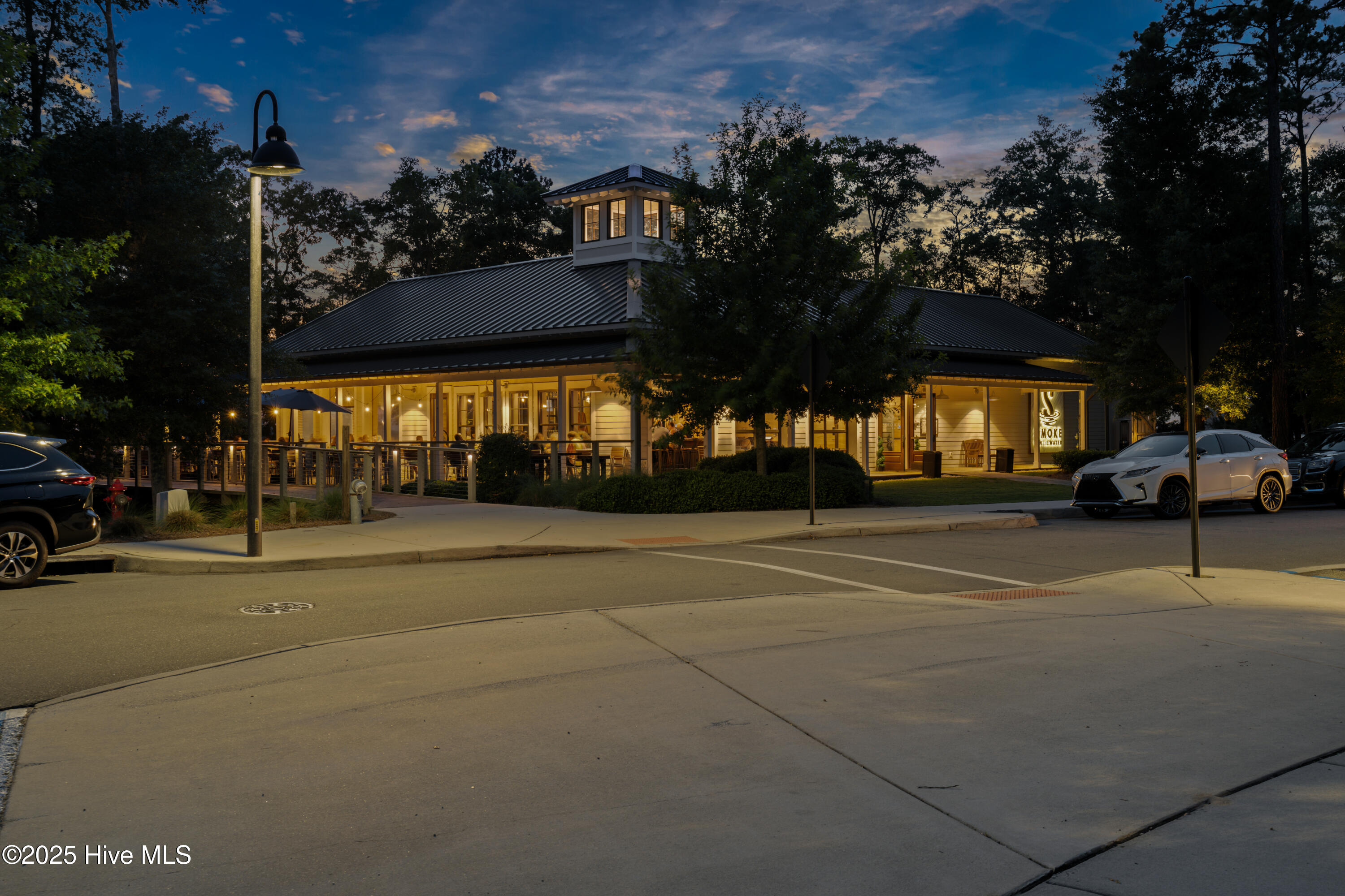 100526645 | Photo 67