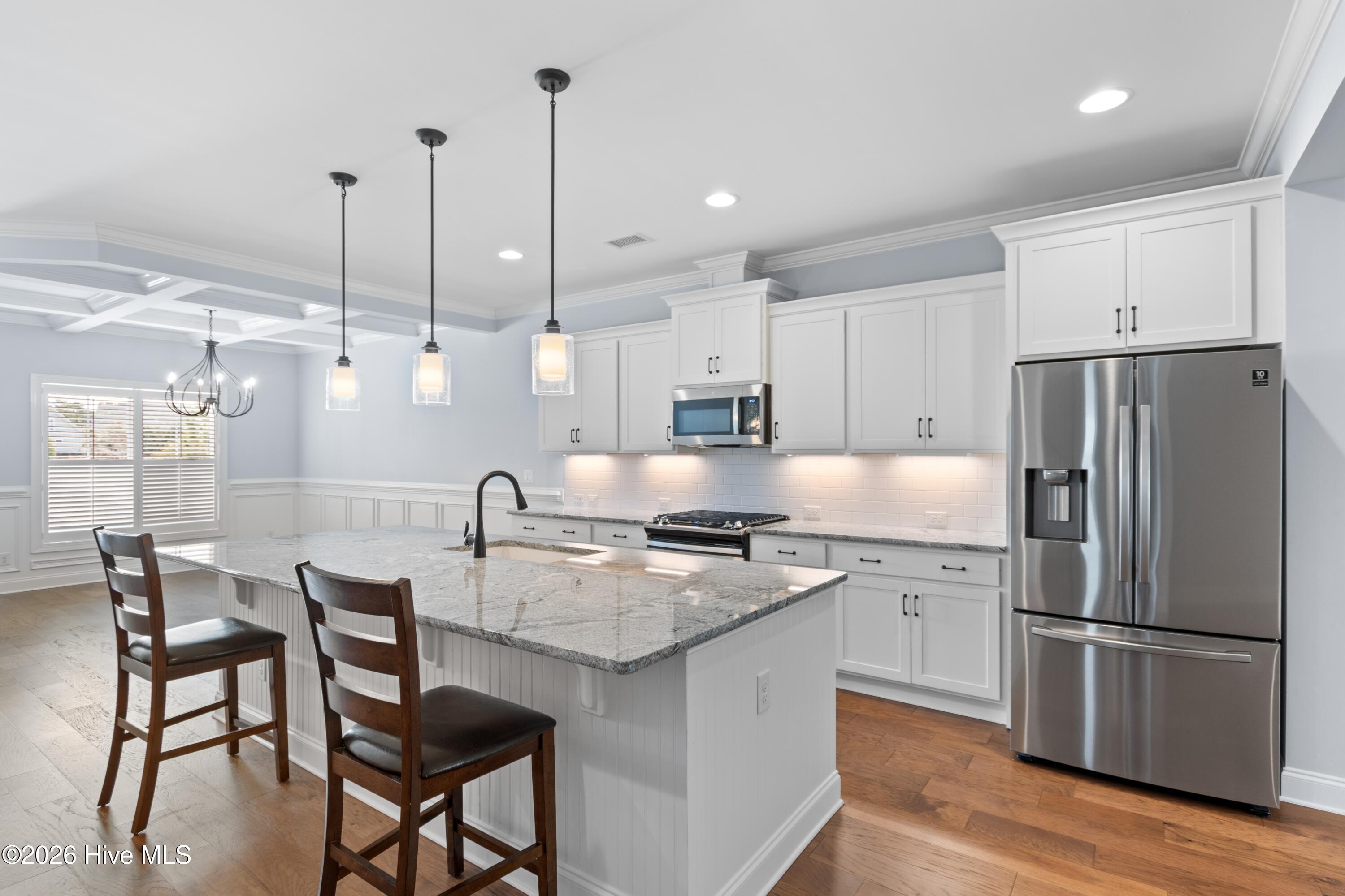 100549158 | Photo 10