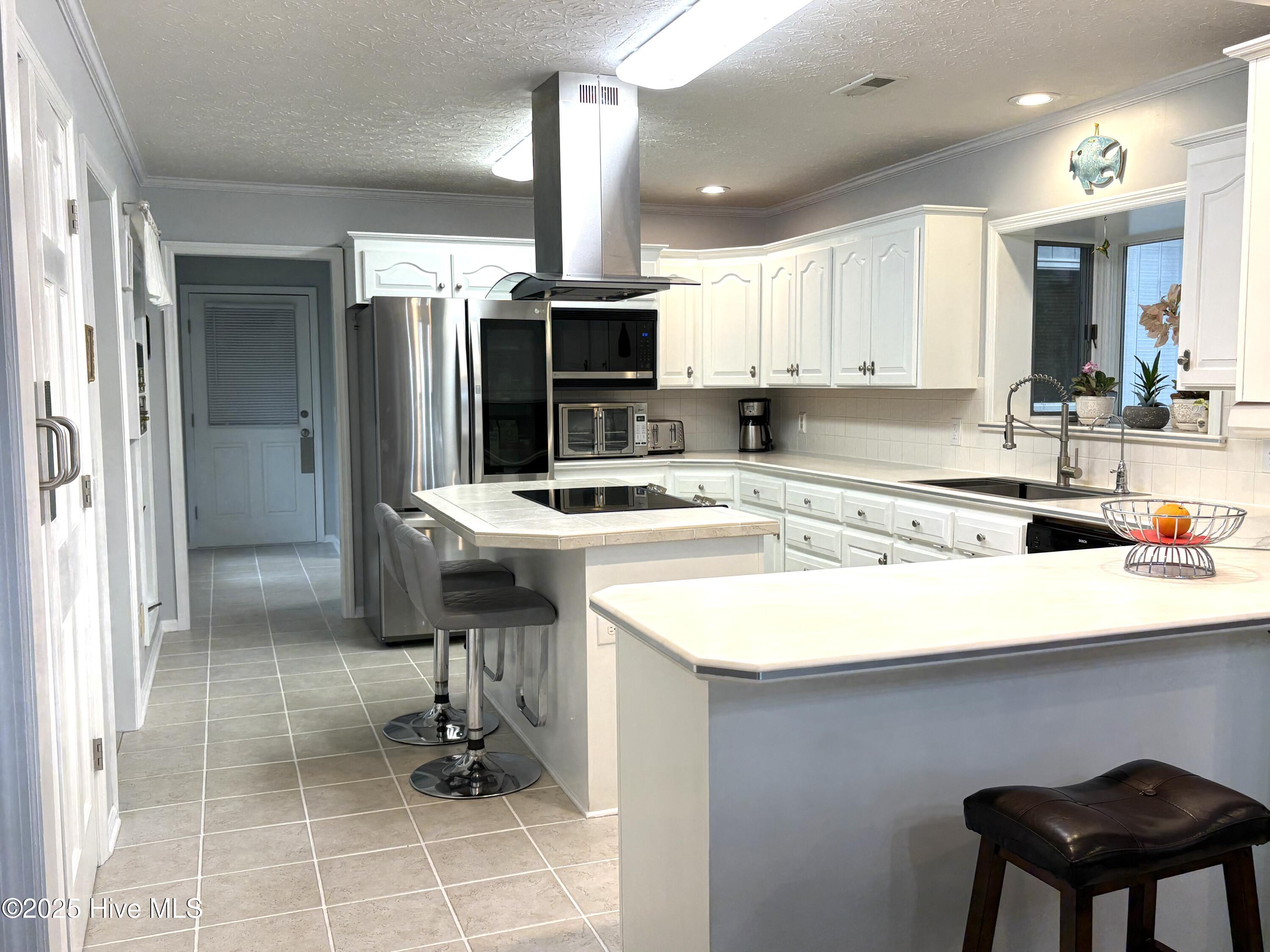 100524429 | Photo 23