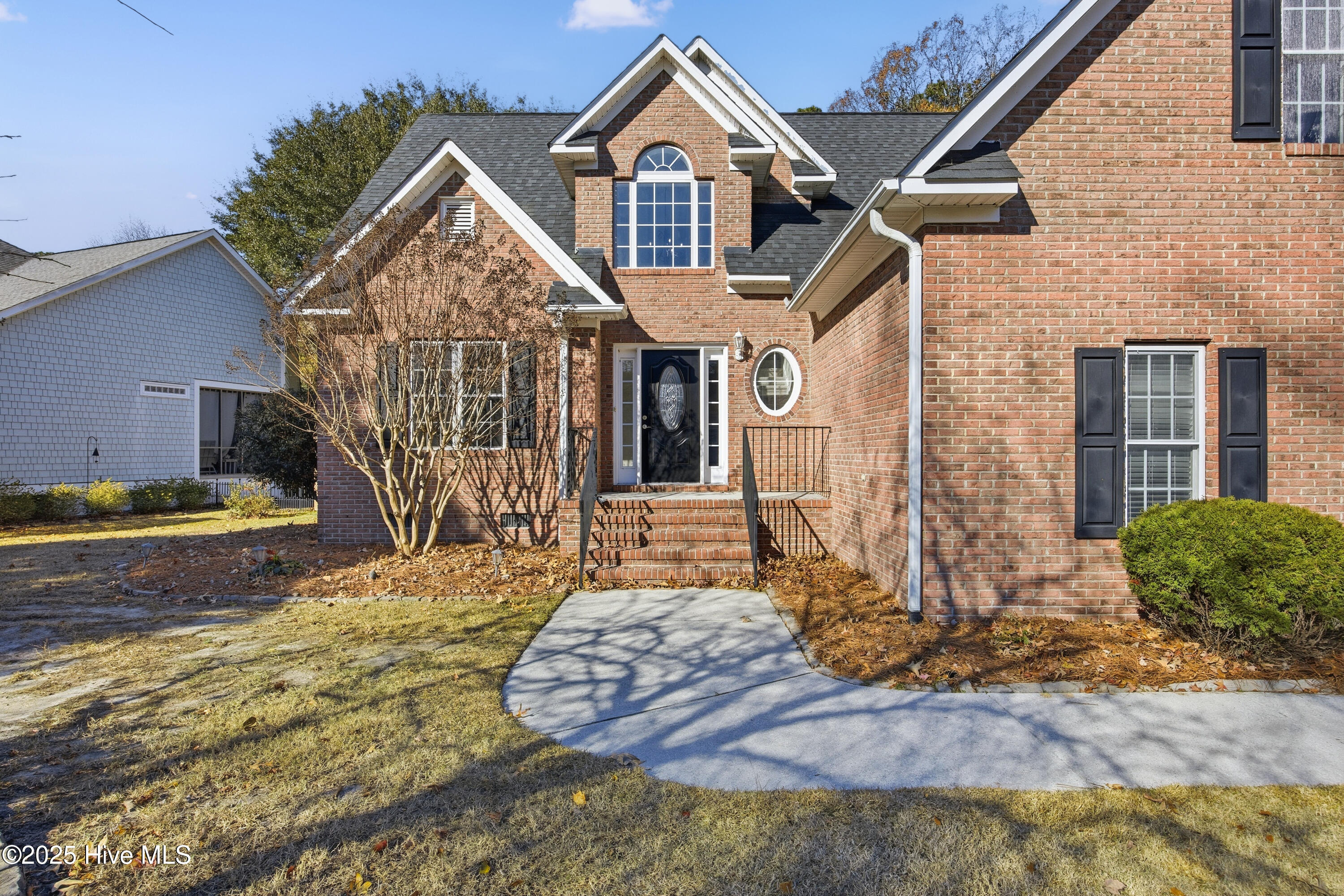 100545806 | Photo 42