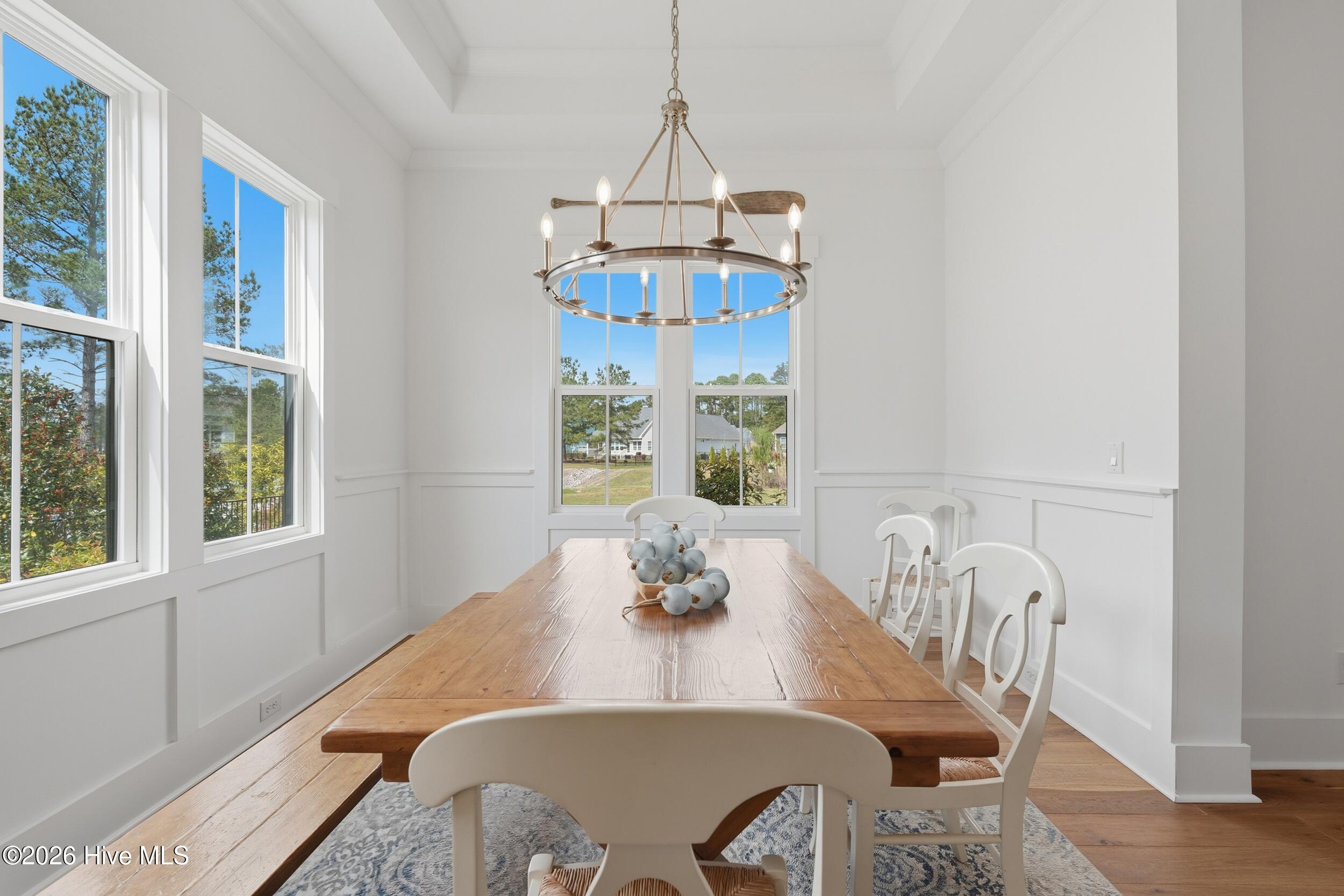 100563980 | Photo 26