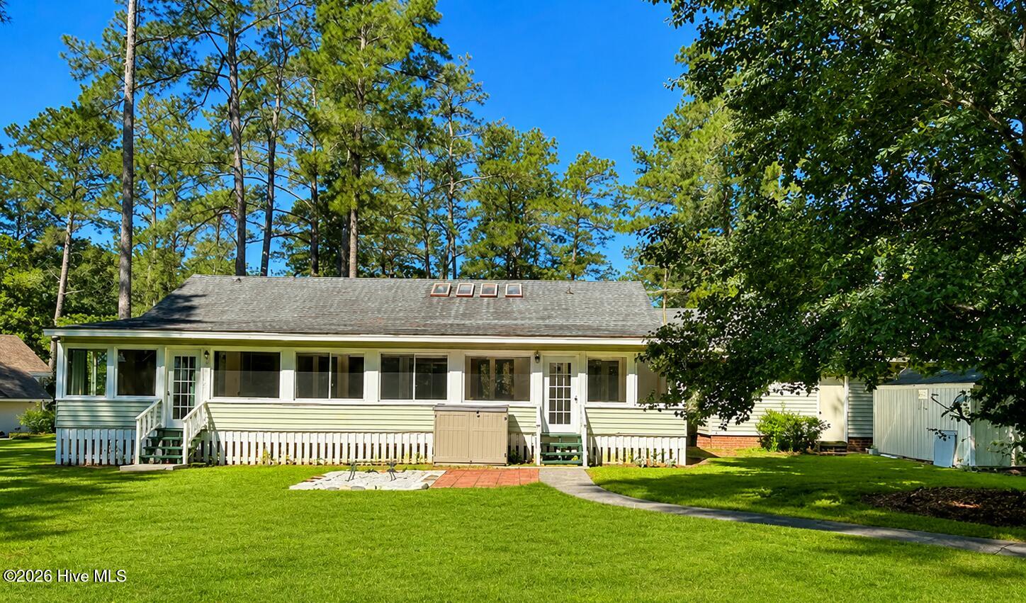 4501 W Fairway Drive,Trent Woods