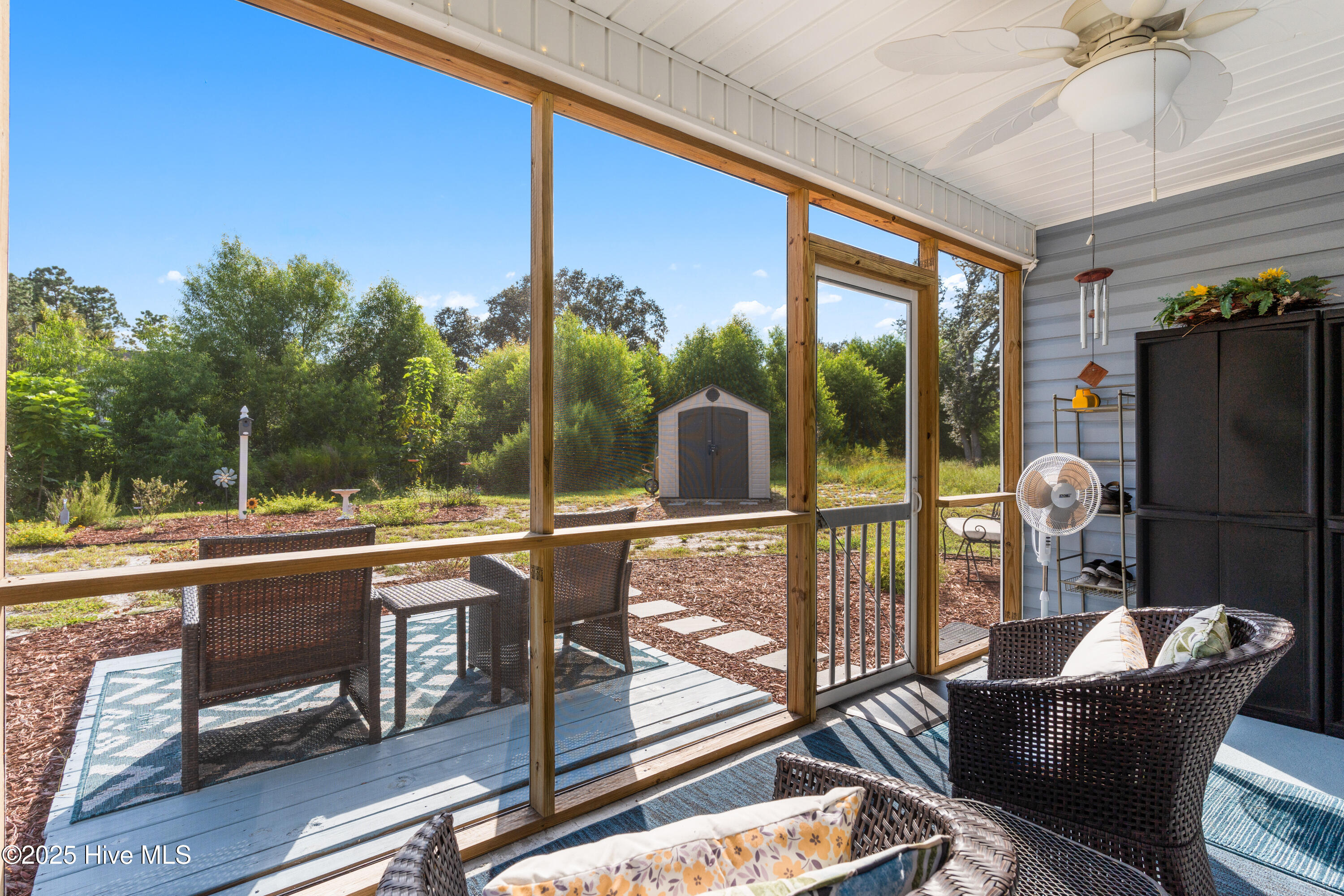 100527918 | Photo 27