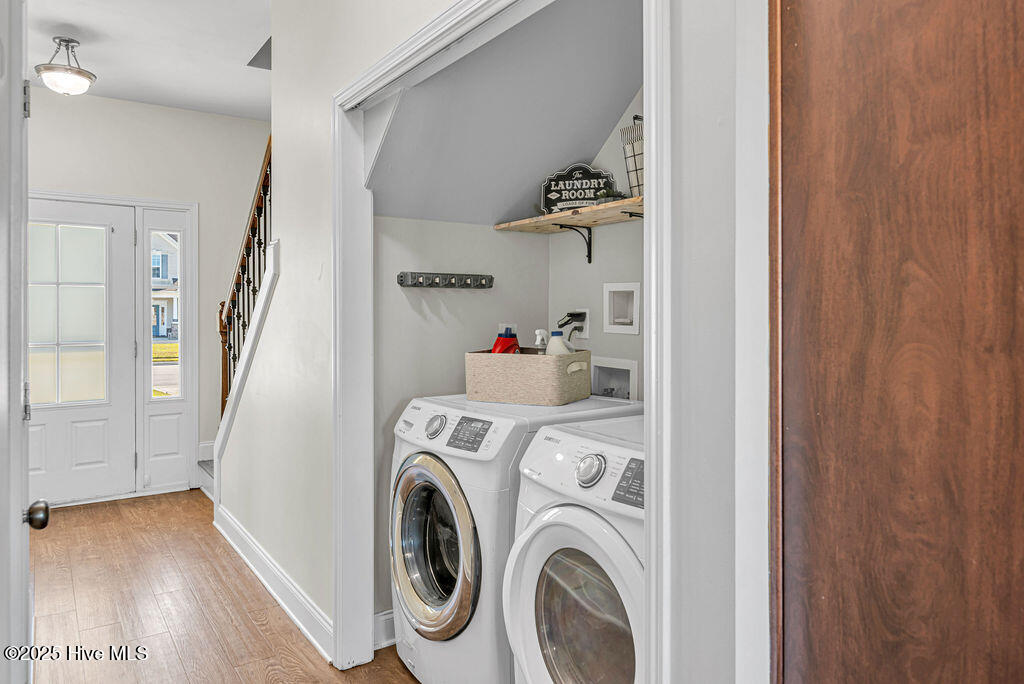 100541943 | Photo 16