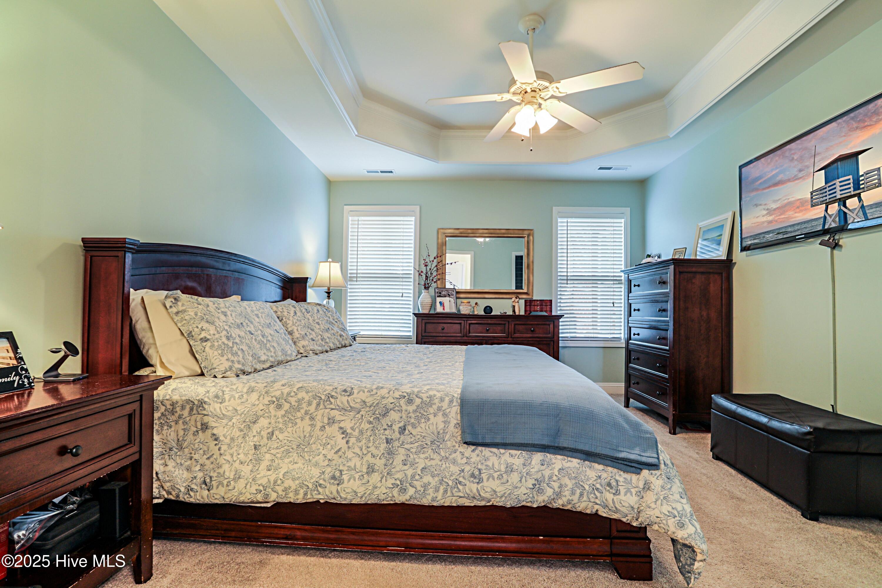 100541806 | Photo 30