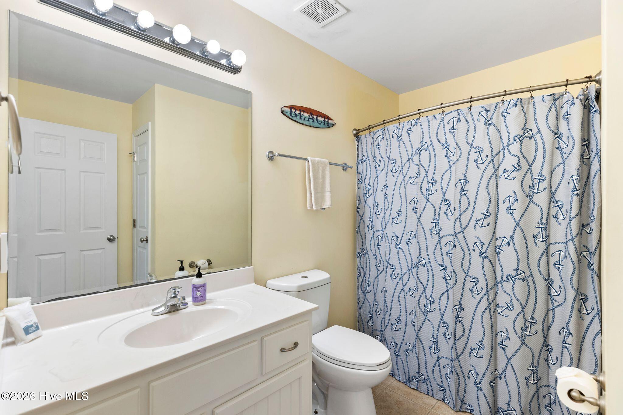 100570292 | Photo 48