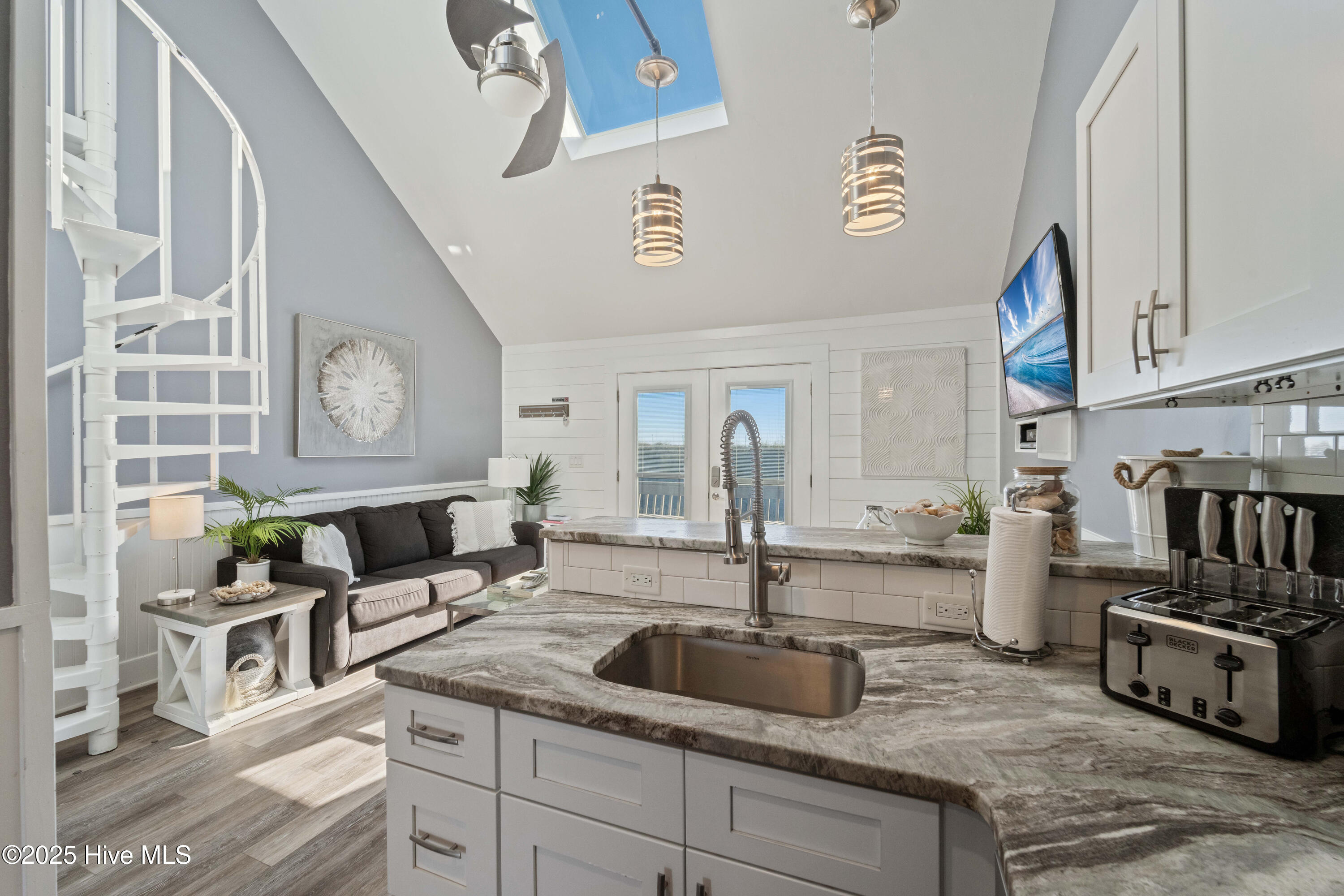 886 New River Inlet Road 51, North Topsail Beach, NC 28460 – photo 3: DSC00088