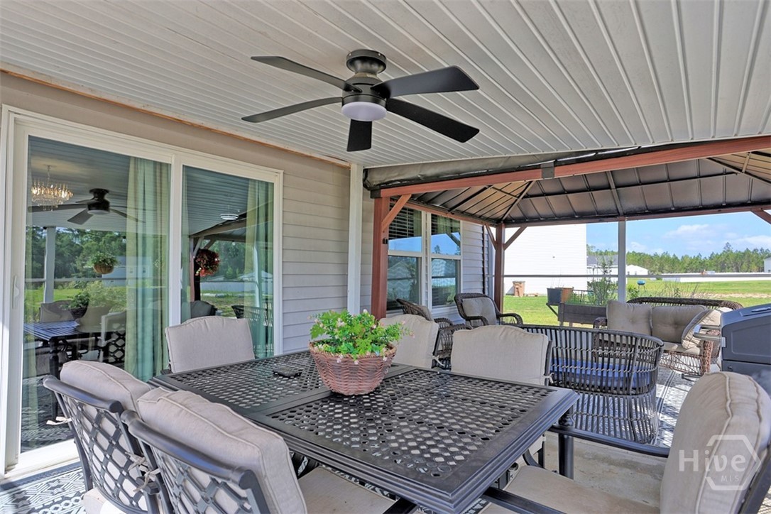 Screened Porch