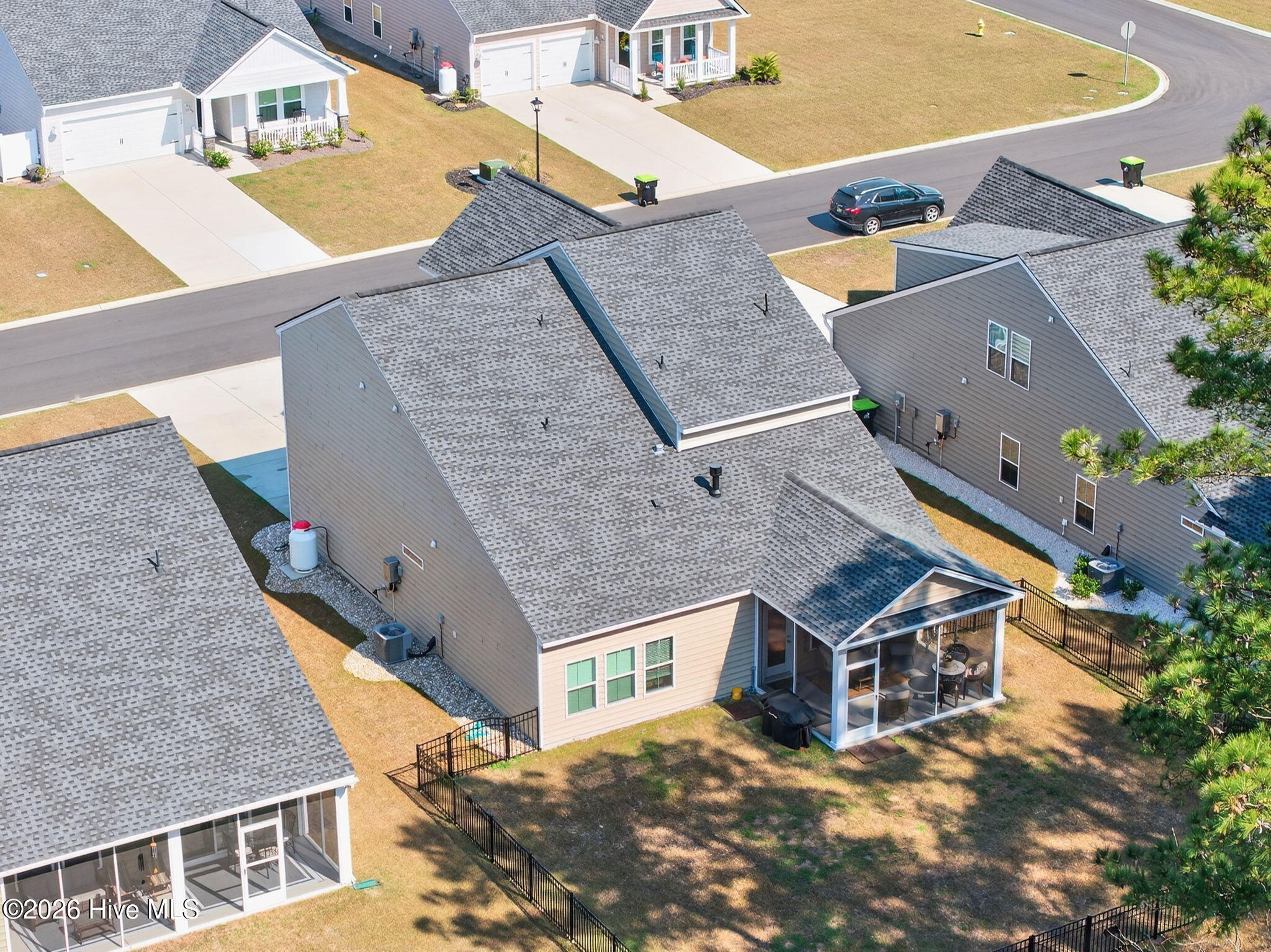 100559811 | Photo 45