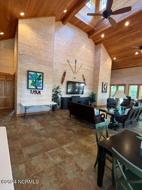 100458901 | Photo 20