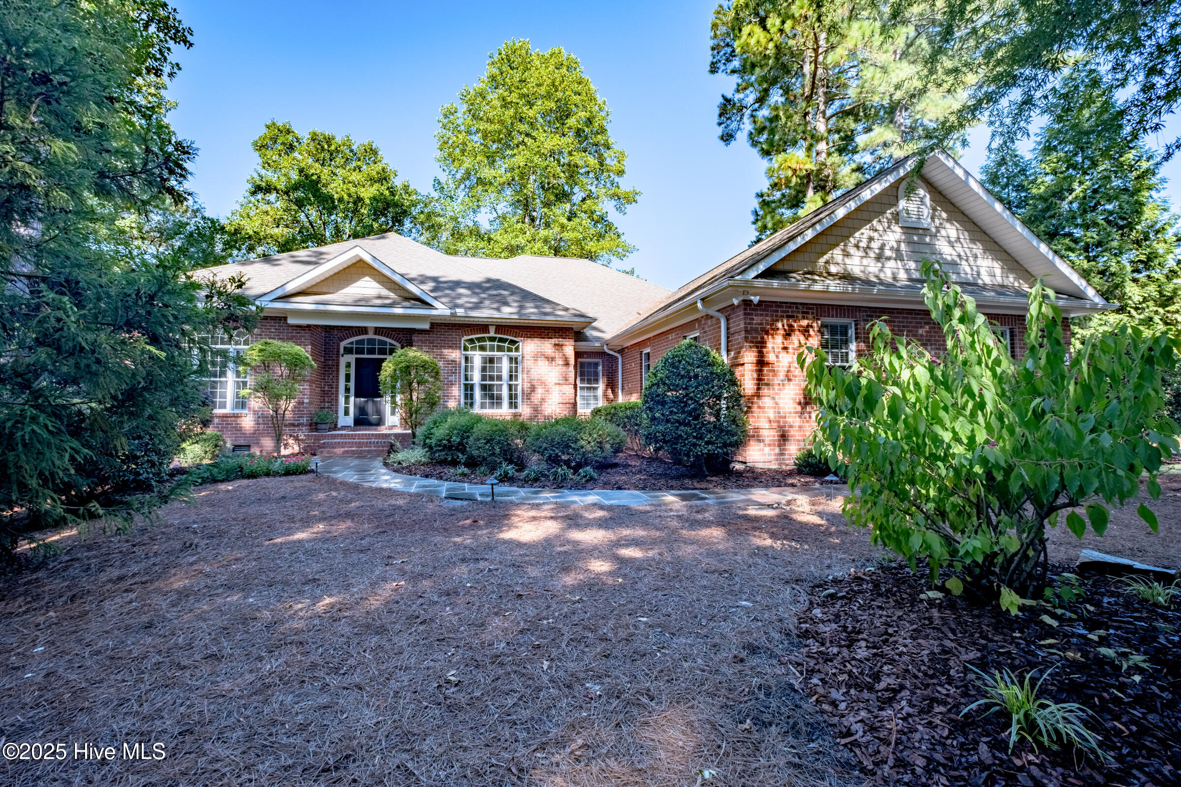 Homes for sale in Pinehurst, NC | 80 Lakewood Dr, Pinehurst, NC 28374 | MLS# 100530853