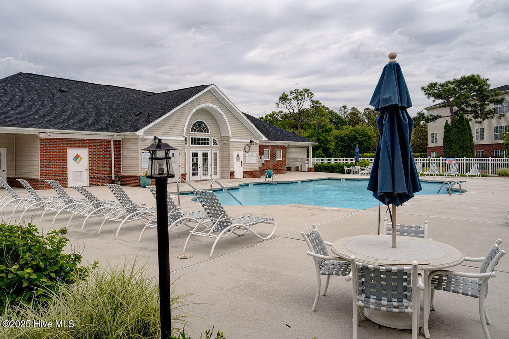 100517660 | Photo 27