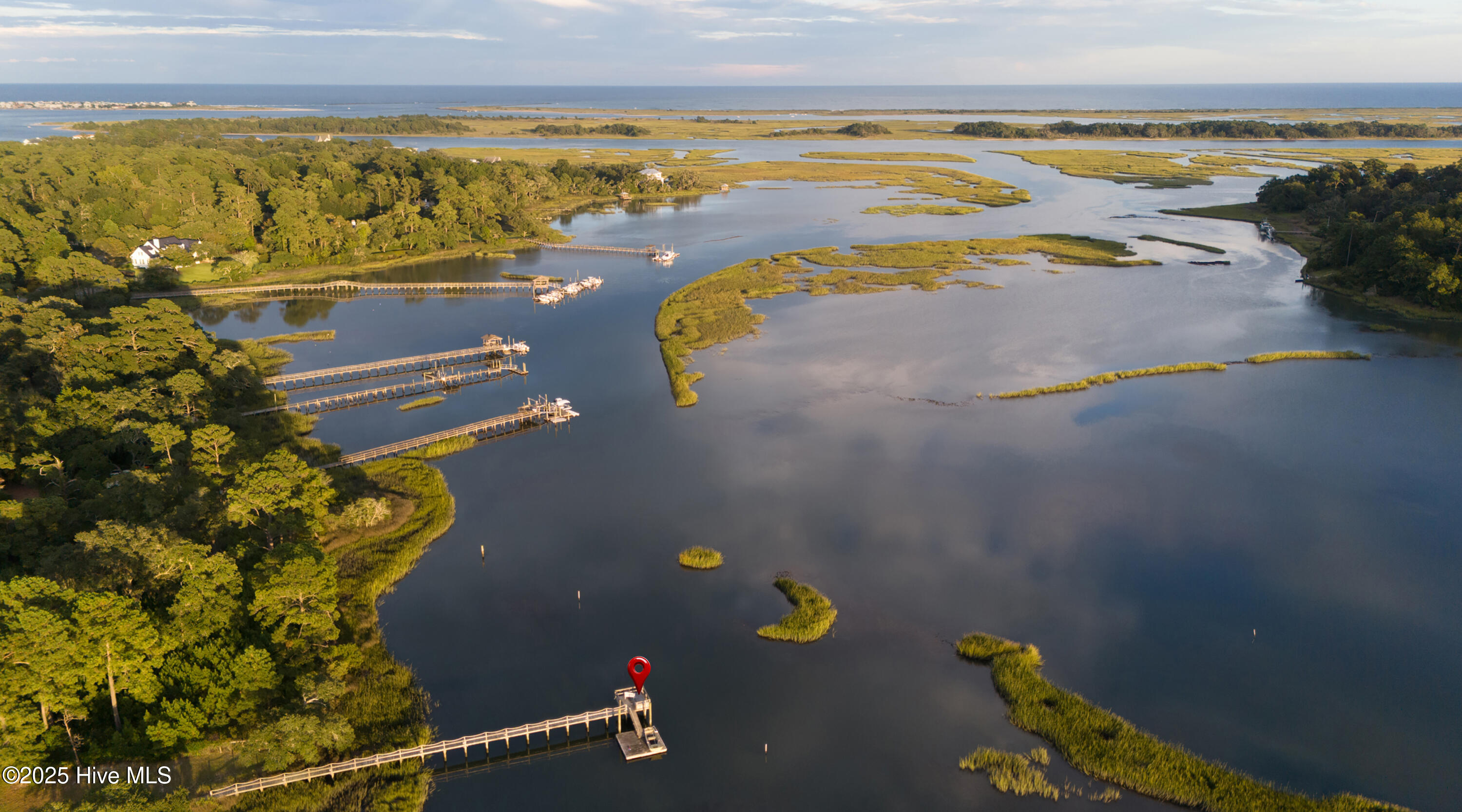 100535774 | Photo 18