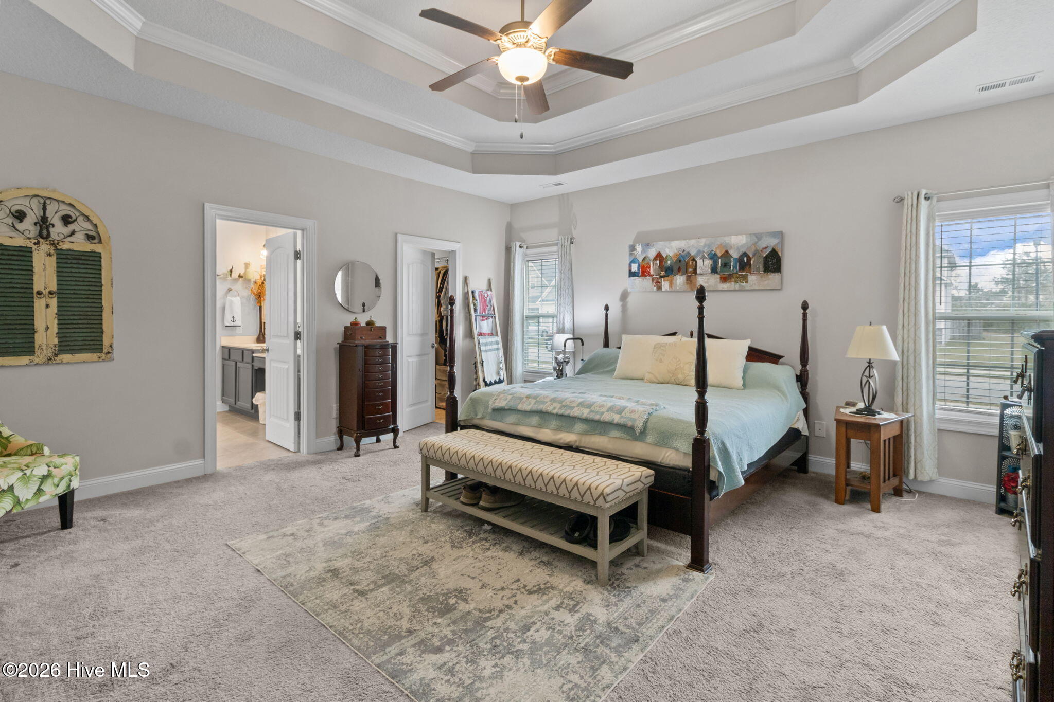 100560055 | Photo 15