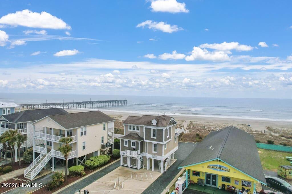 100561397 | Photo 101