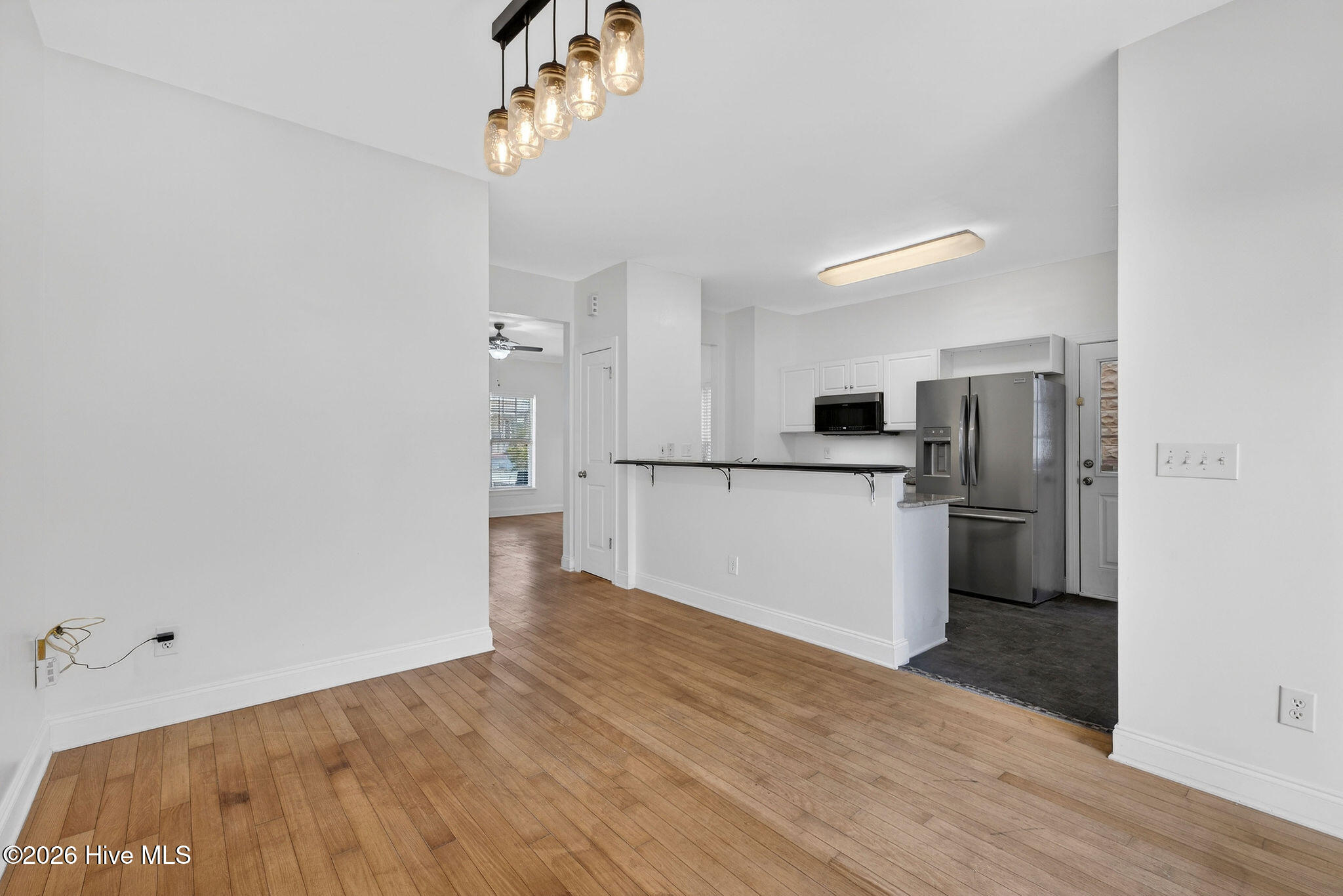 100550770 | Photo 18