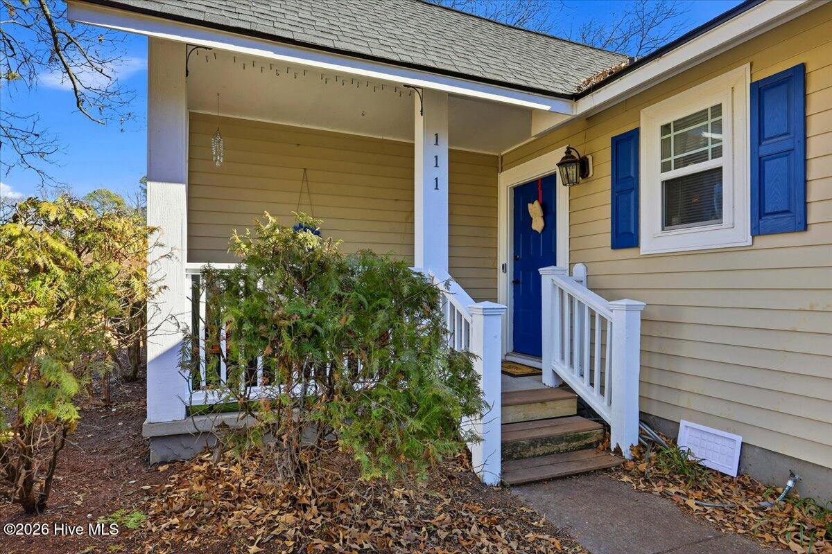 Homes for sale in Dudley, NC | 111 Lakehurst Dr, Dudley, NC 28333 | MLS# 100550098