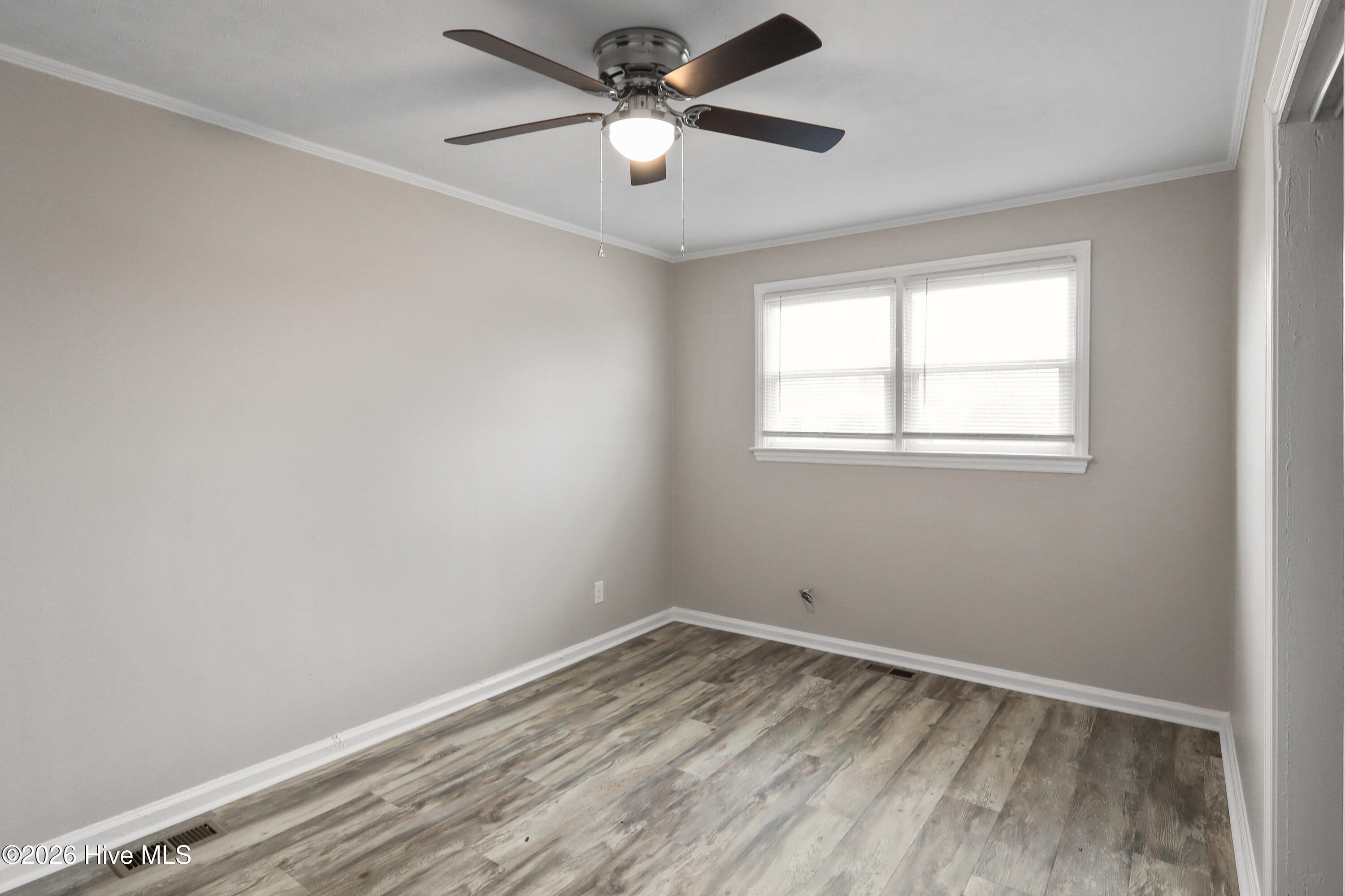 100547521 | Photo 29