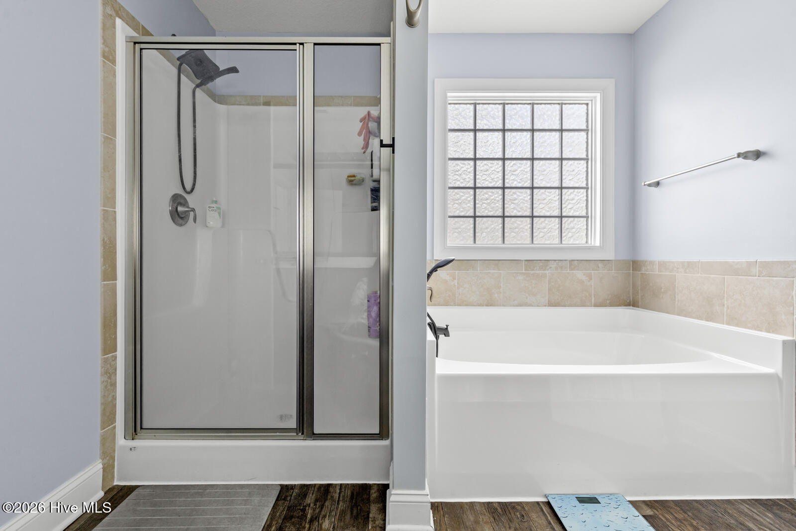 100558564 | Photo 22