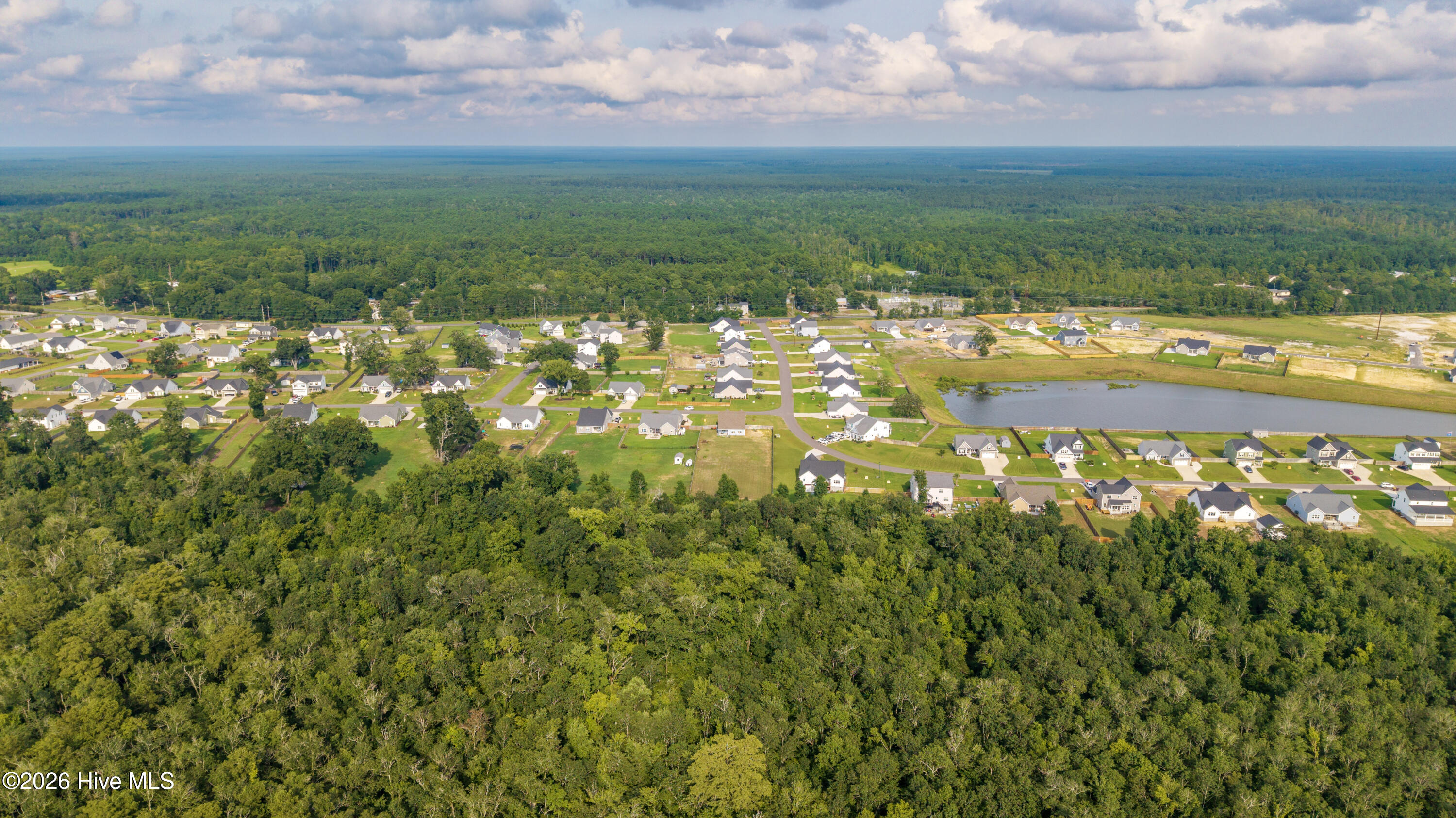 100569273 | Photo 63