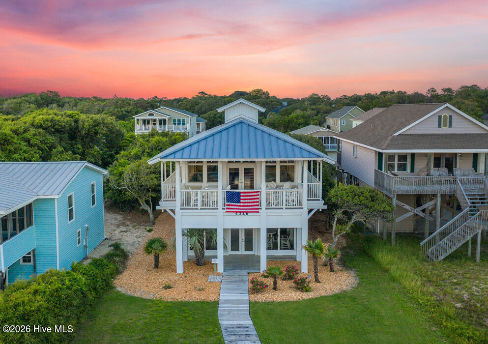 100549566 | Photo 34