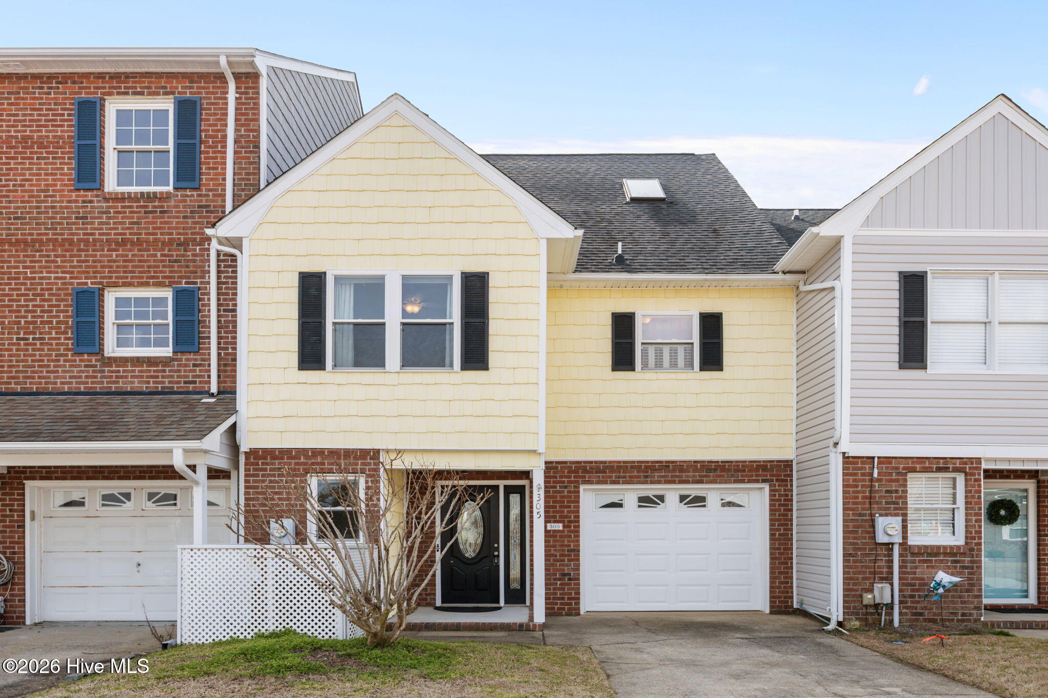 100555604 | Photo 51