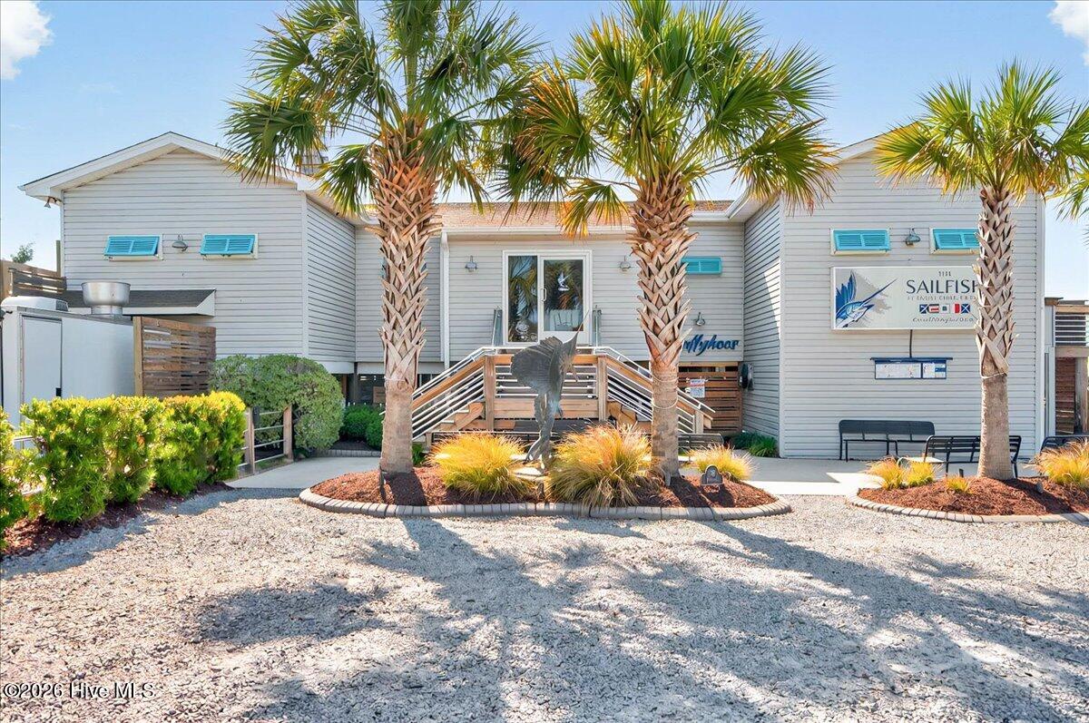 100548253 | Photo 61