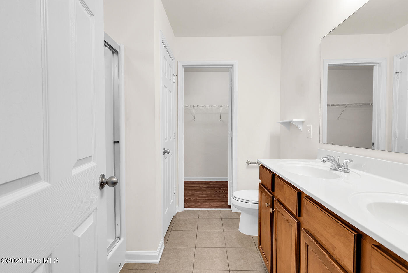 100554888 | Photo 18