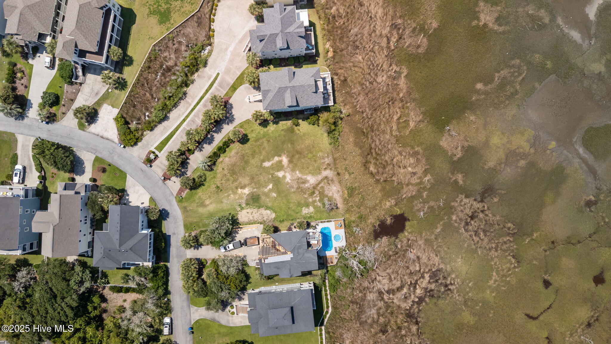 123 & 125 Coral Bay Court,Atlantic Beach