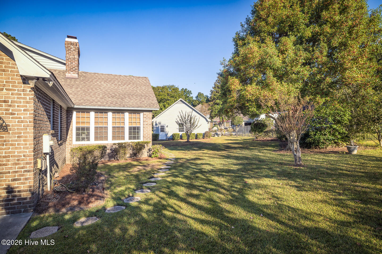 100570429 | Photo 13