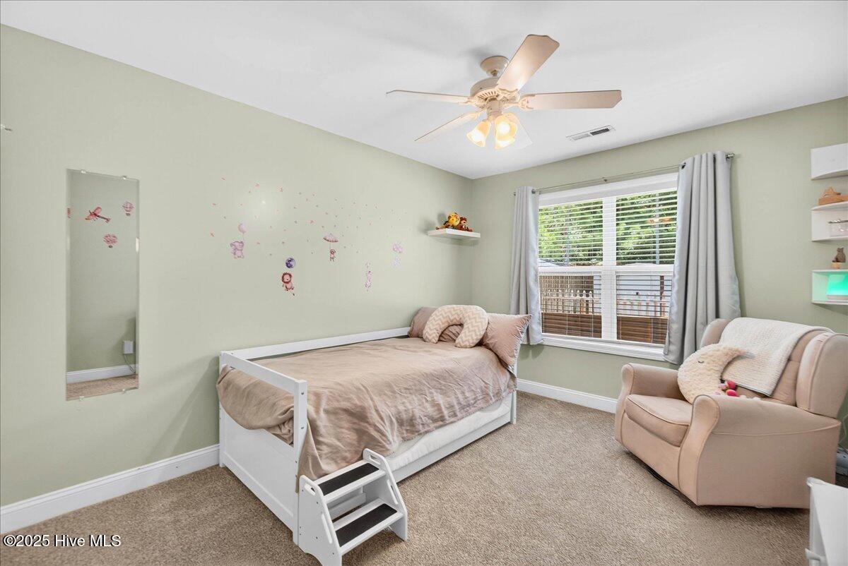 100516834 | Photo 23