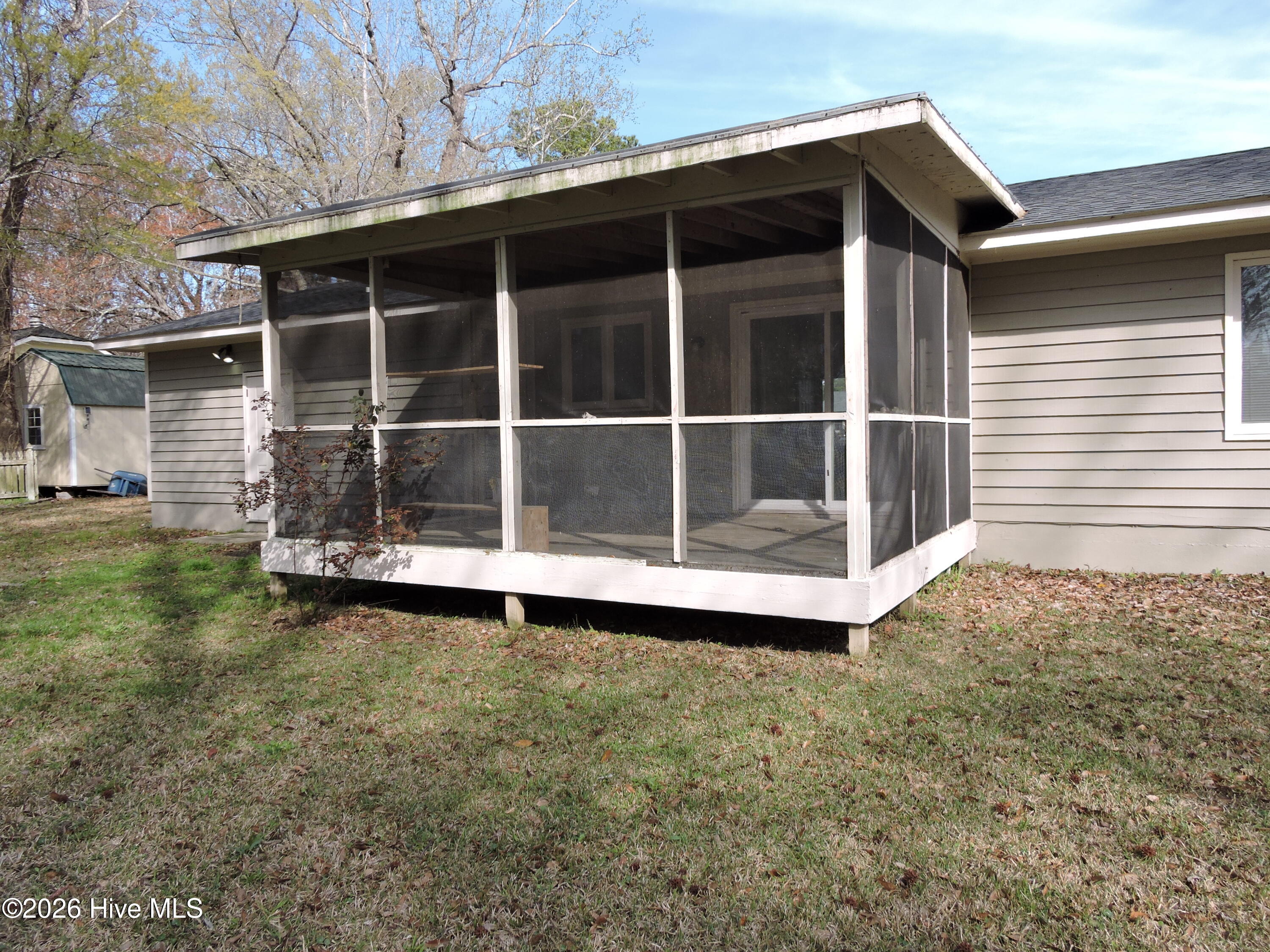 3211 Old Gate Road,Morehead City