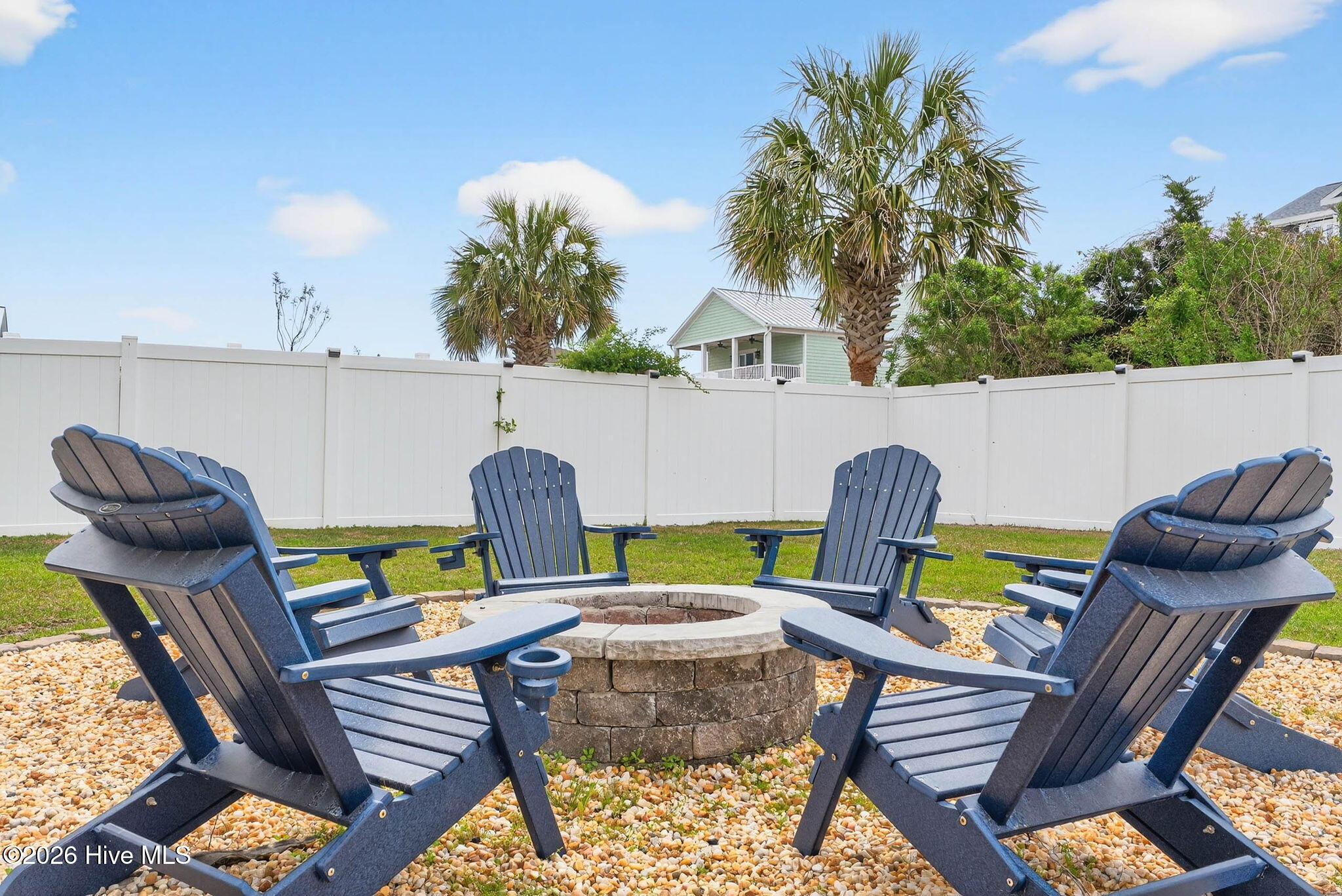 100565518 | Photo 58