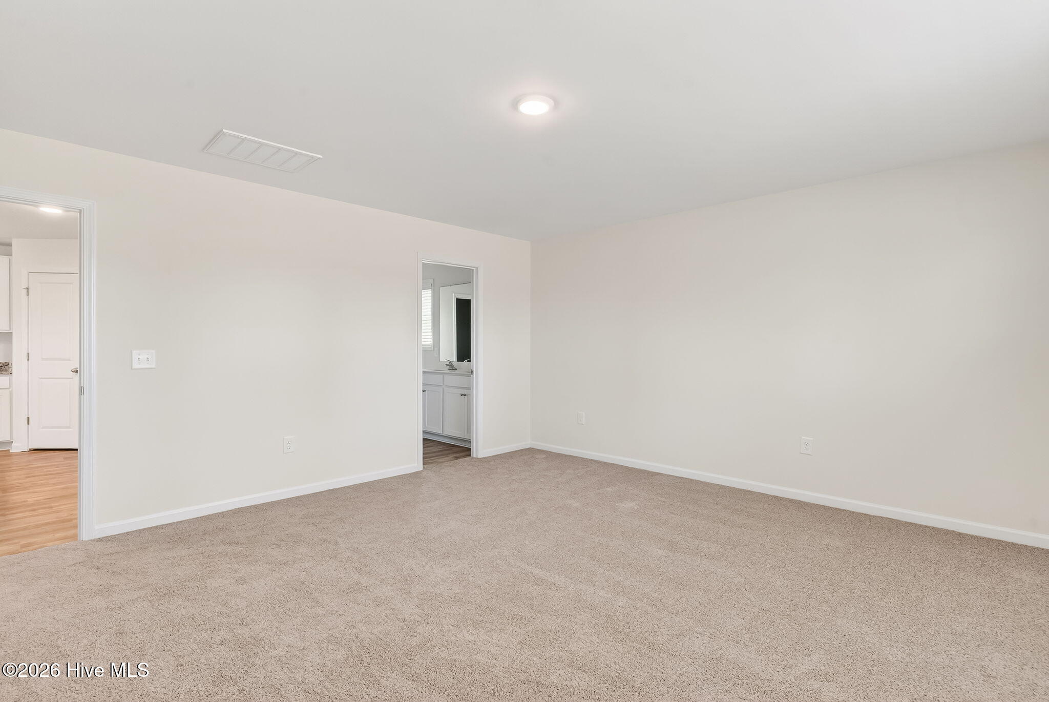 Undisclosed Address, La Grange, NC, 28551