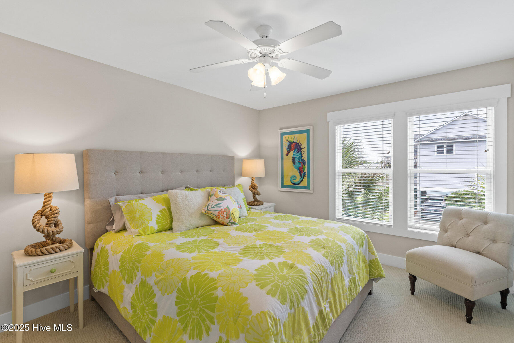 100523627 | Photo 34