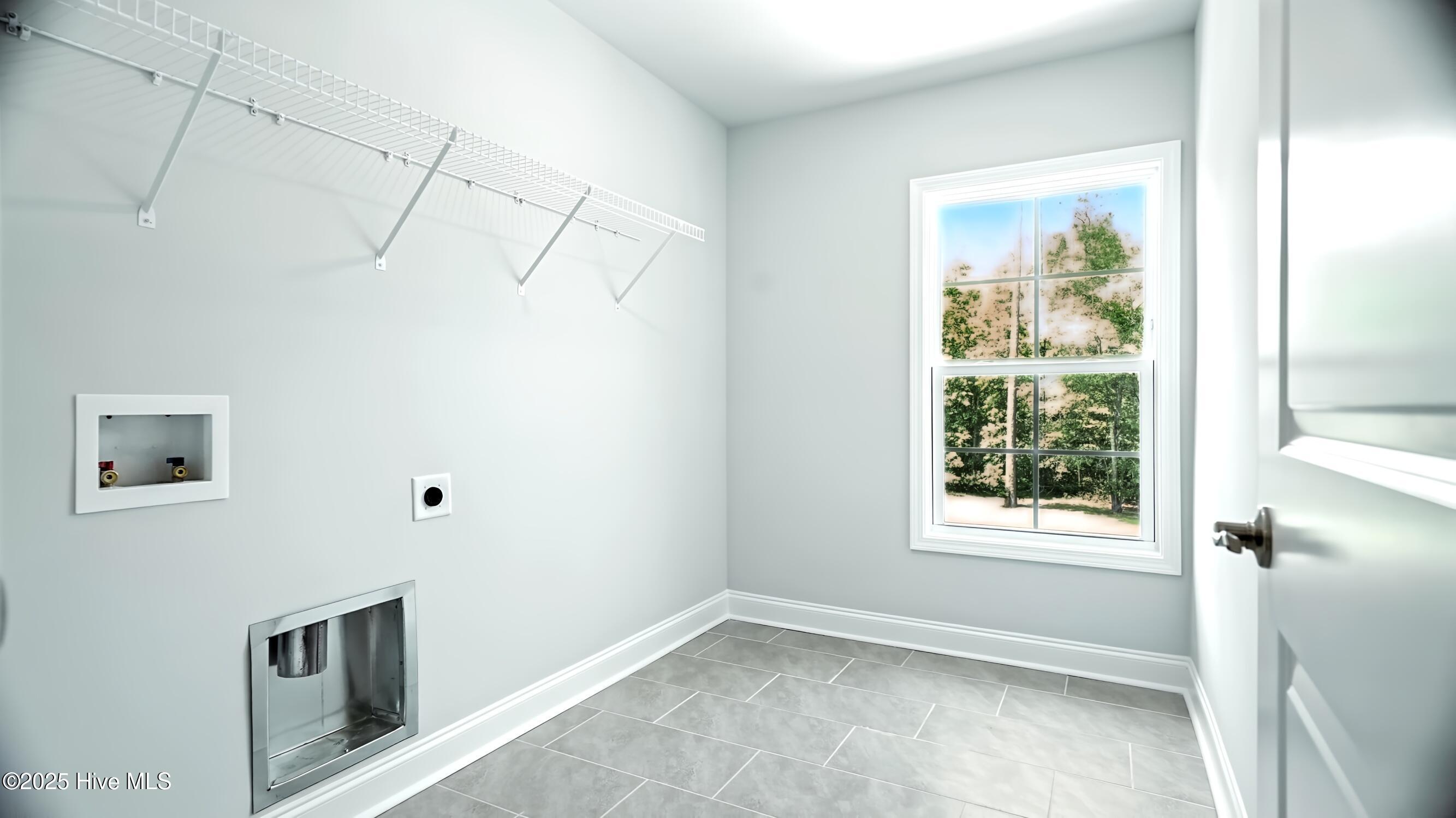 100424316 | Photo 26