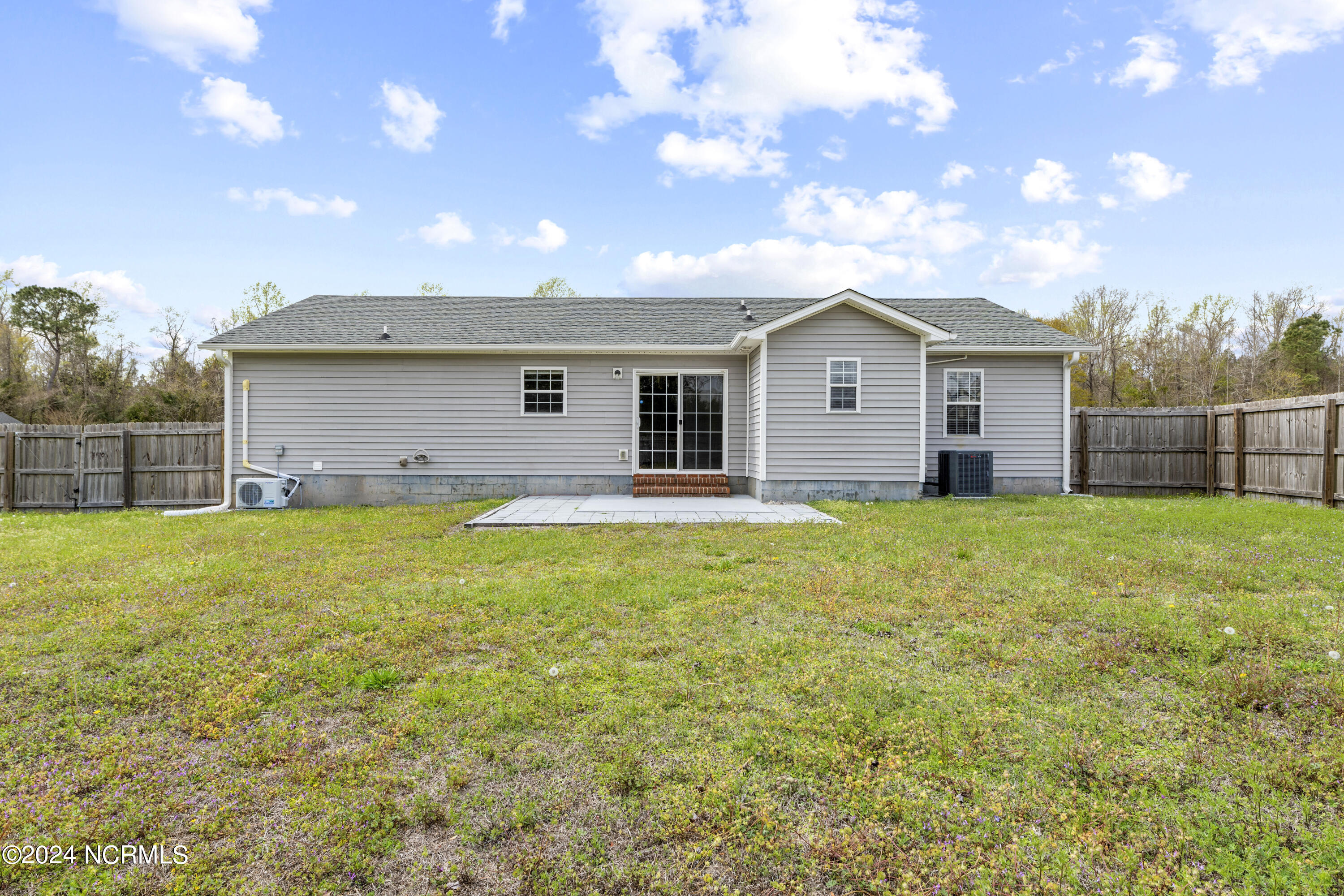 100539791 | Photo 15