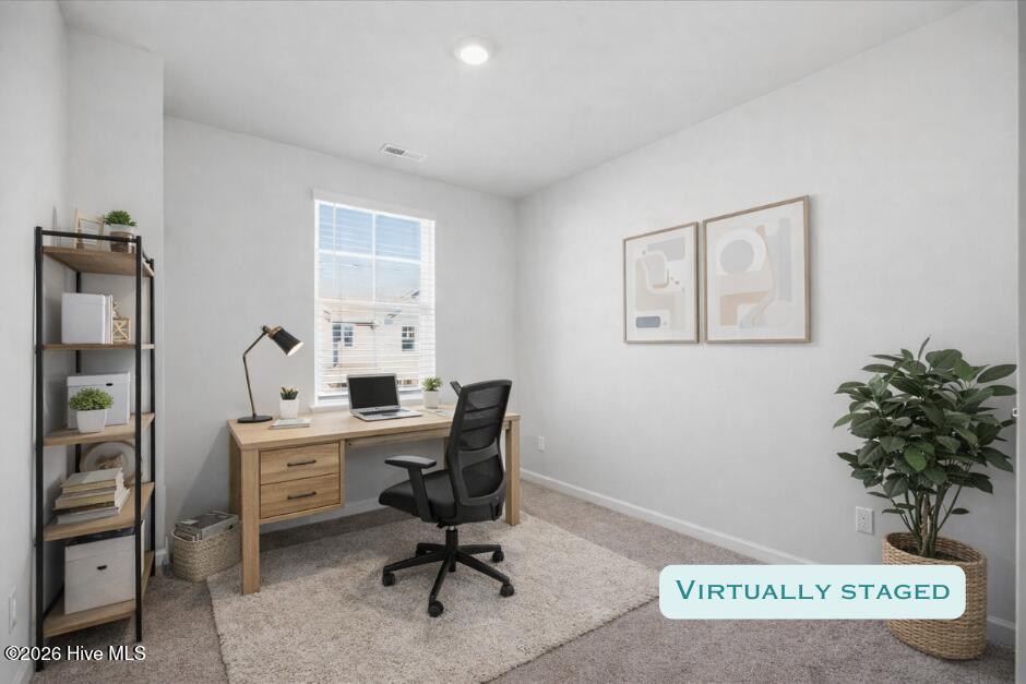 100548049 | Photo 31