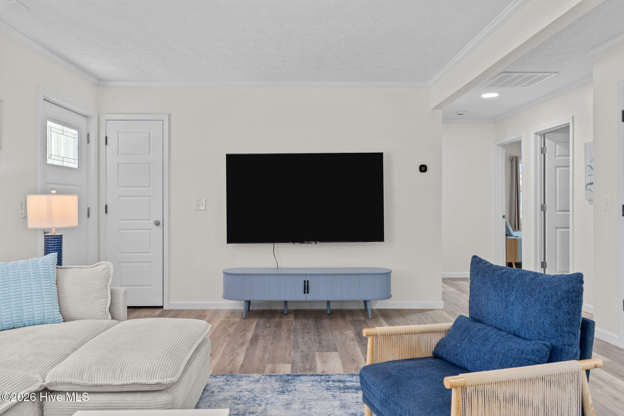 100563030 | Photo 10