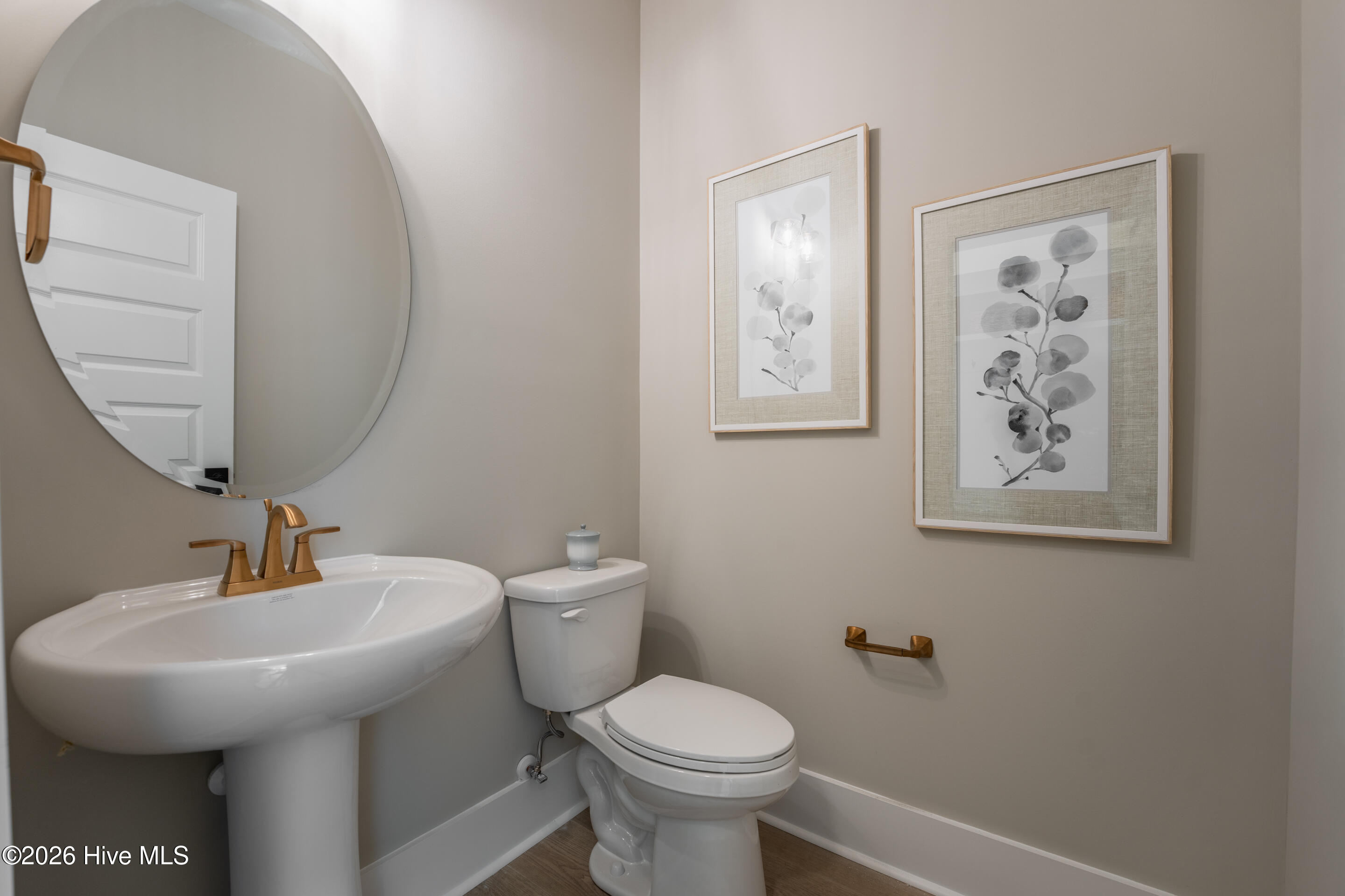 5 HHHunt Homes - Chatham- First Floor Ha